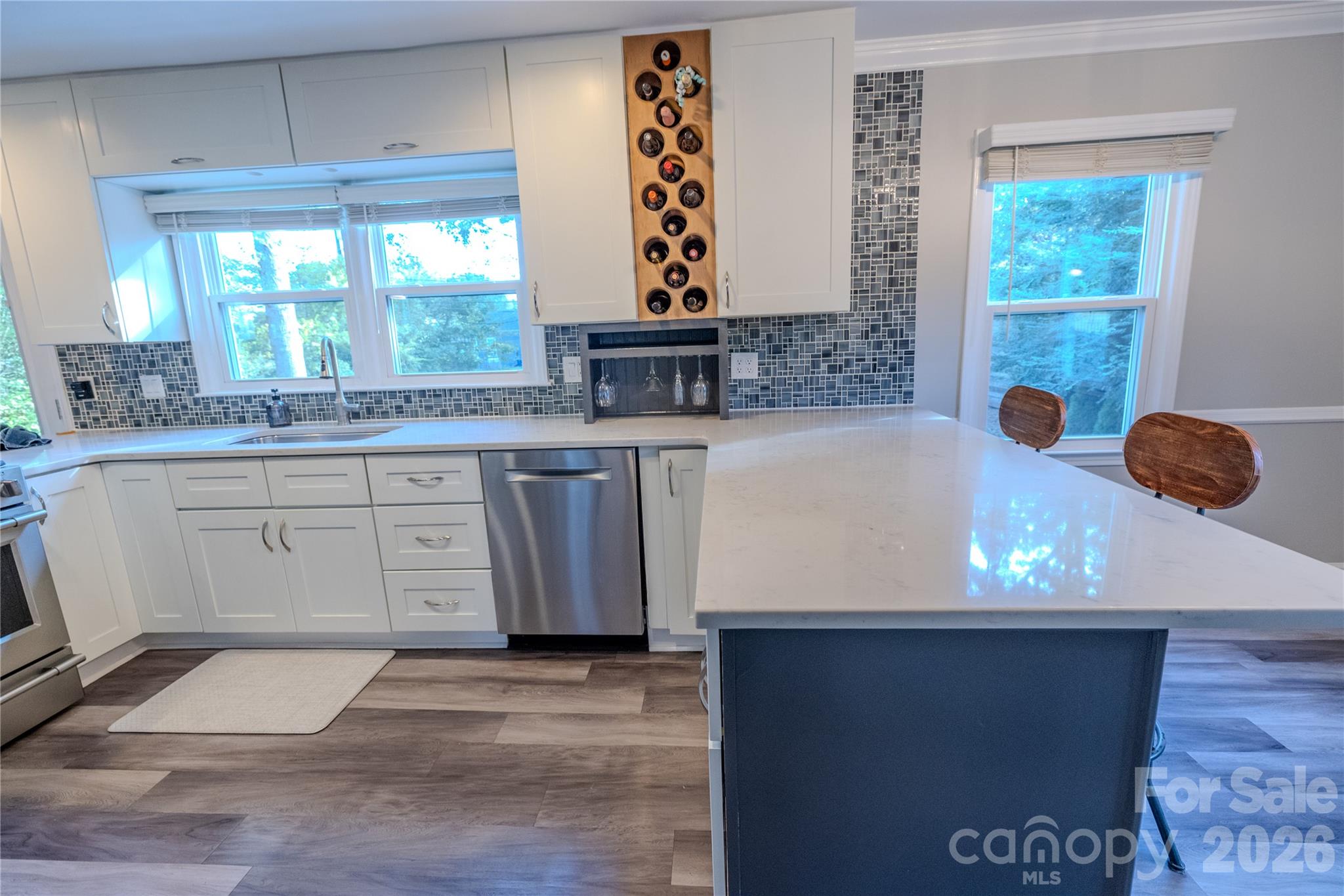 7055 Crossridge Road Property Photo 4