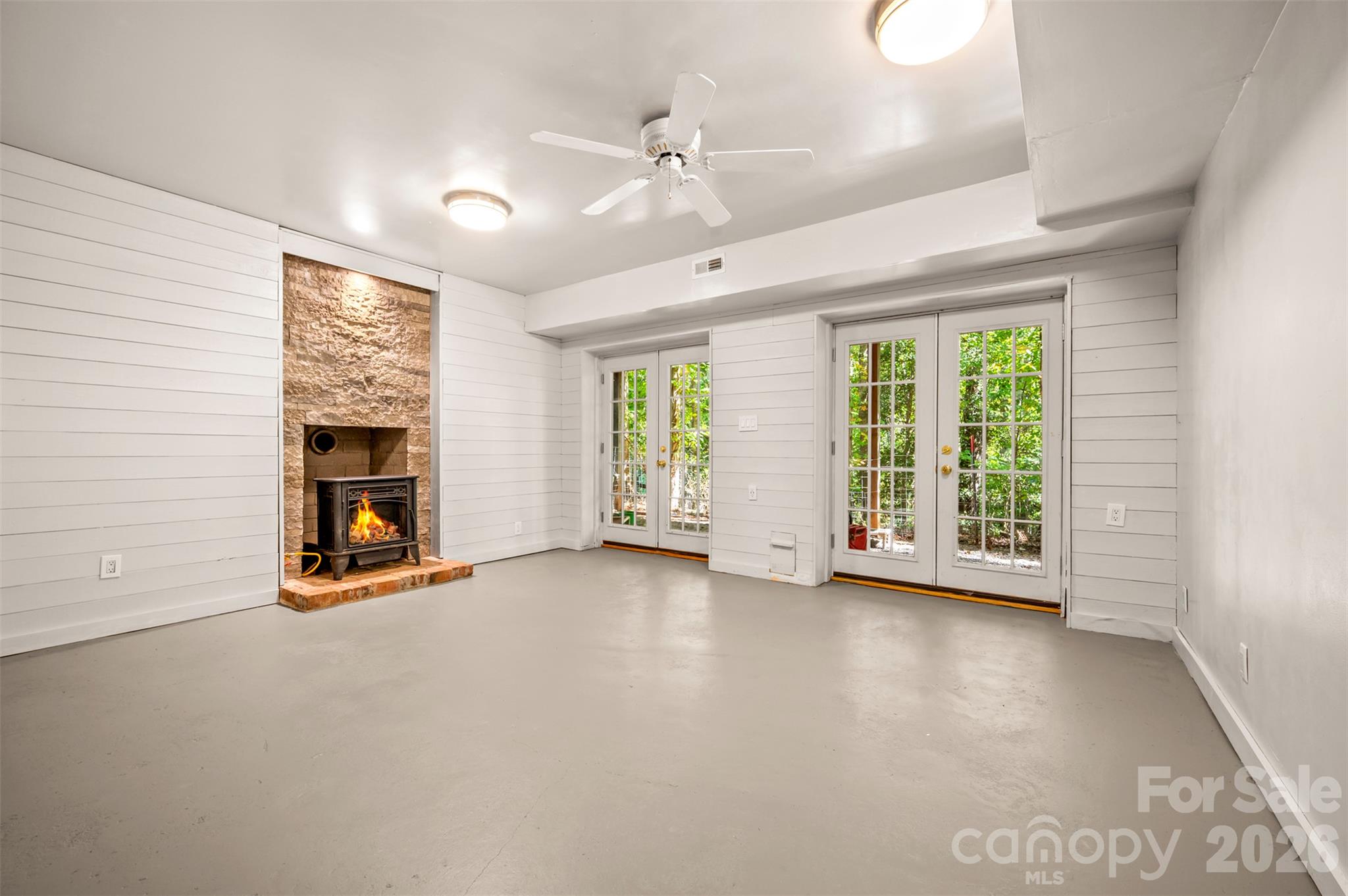 600 John Weaver Road Property Photo 29