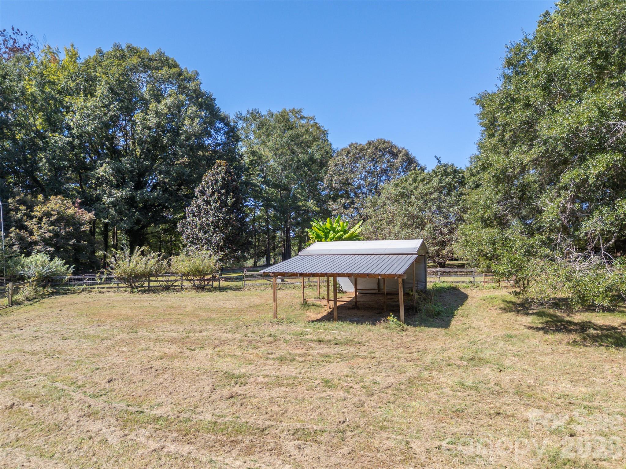 600 John Weaver Road Property Photo 36