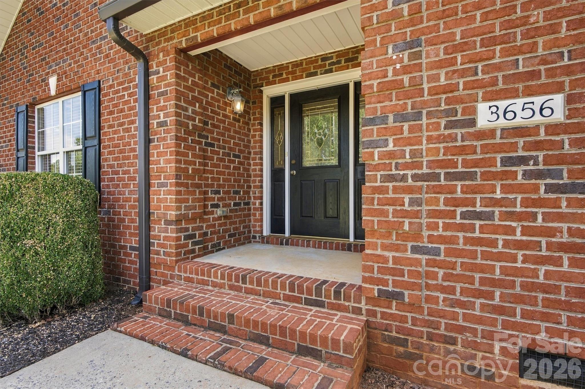 3656 Woodgreen Drive Property Photo 14