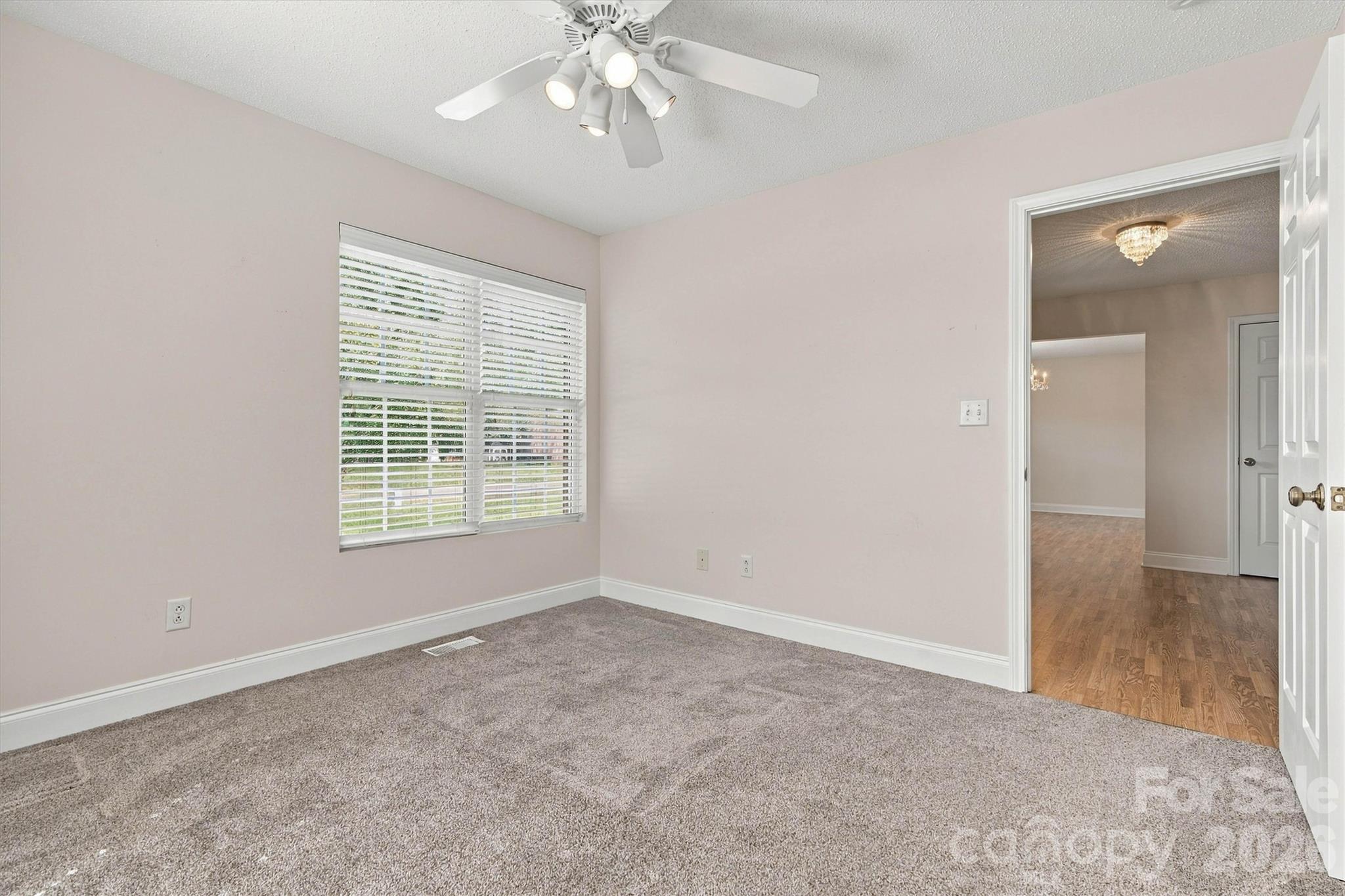 3656 Woodgreen Drive Property Photo 34