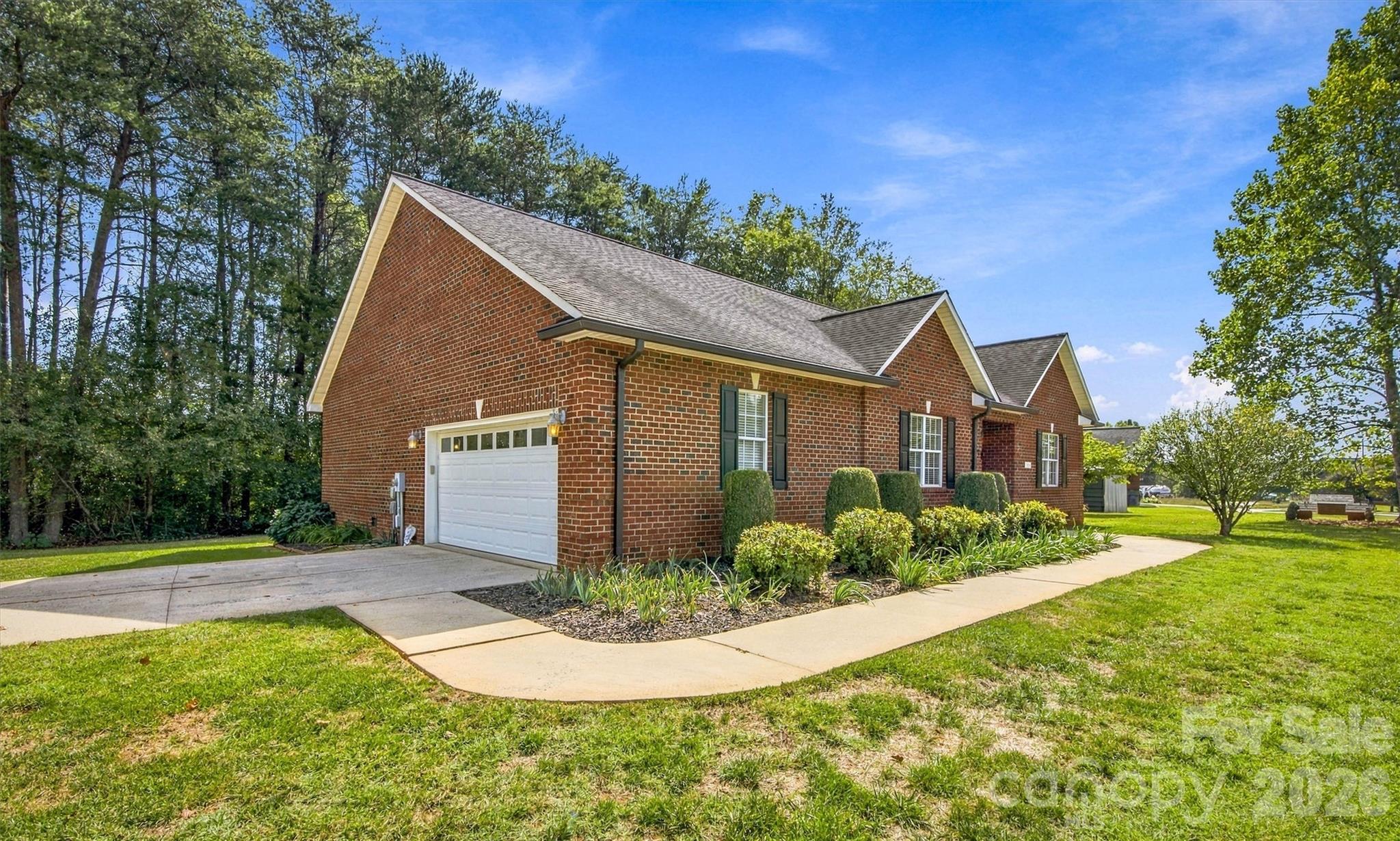 3656 Woodgreen Drive Property Photo 40