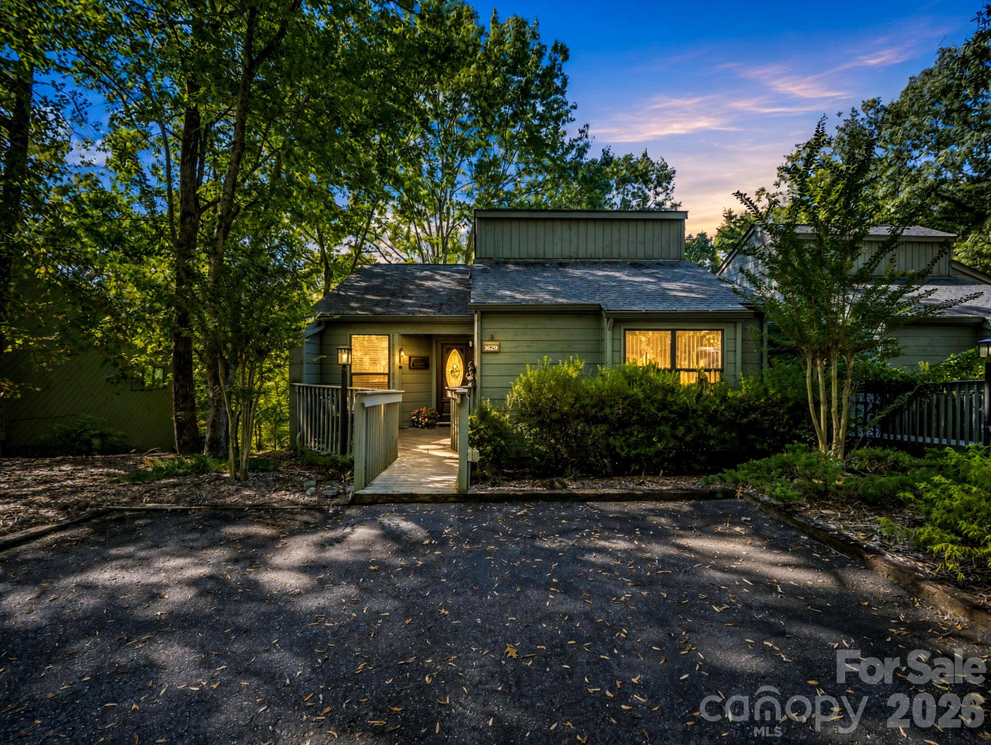 121 Quail Run Court 1629 Property Photo 35