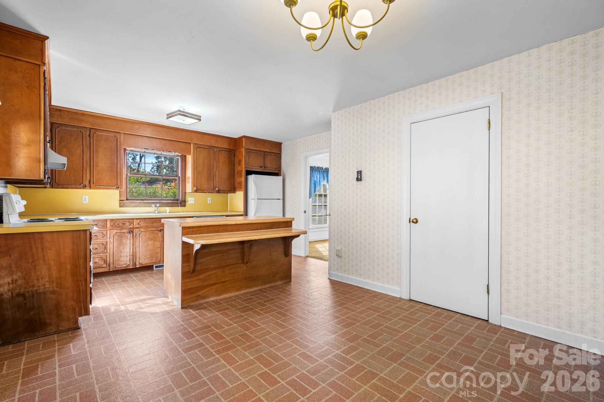 1910 13th Street Property Photo 6