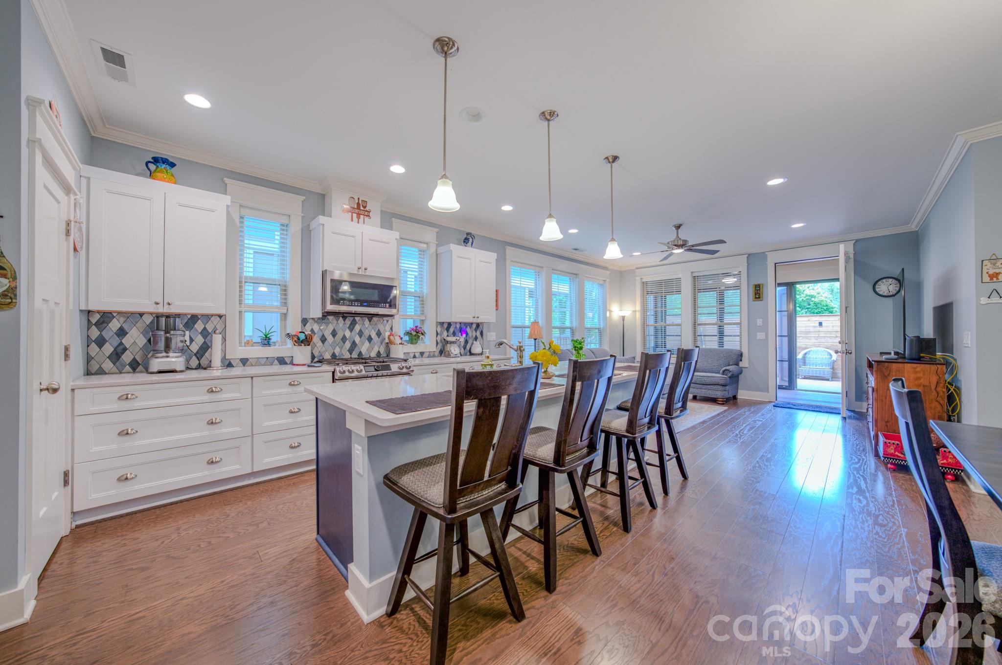 552 Sweet Birch Park Lane Property Photo 6