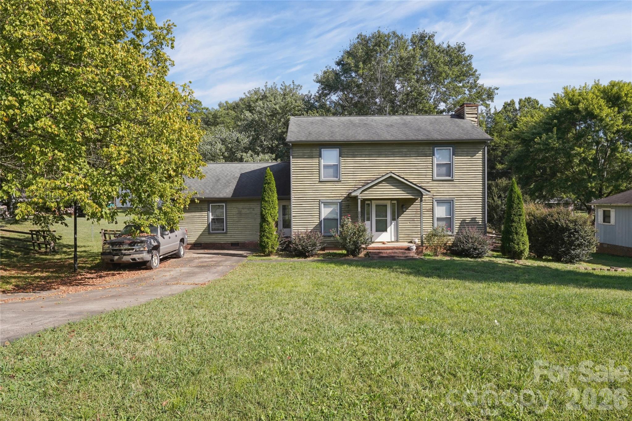 204 Hughey Drive Property Photo 4