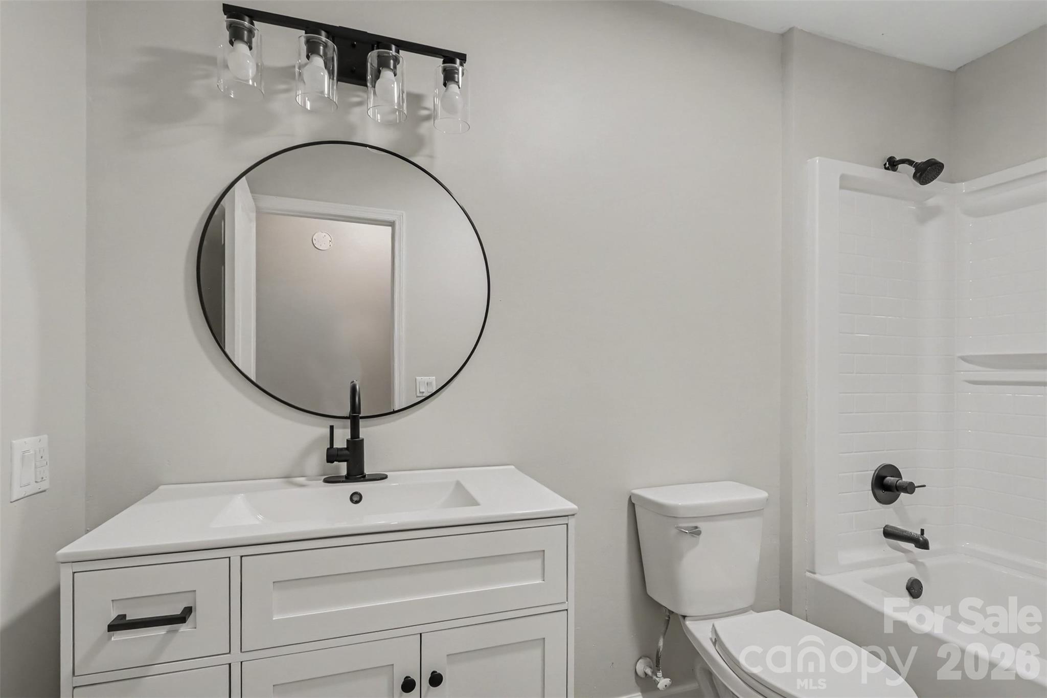 3758 Fieldcrest Circle Property Photo 10