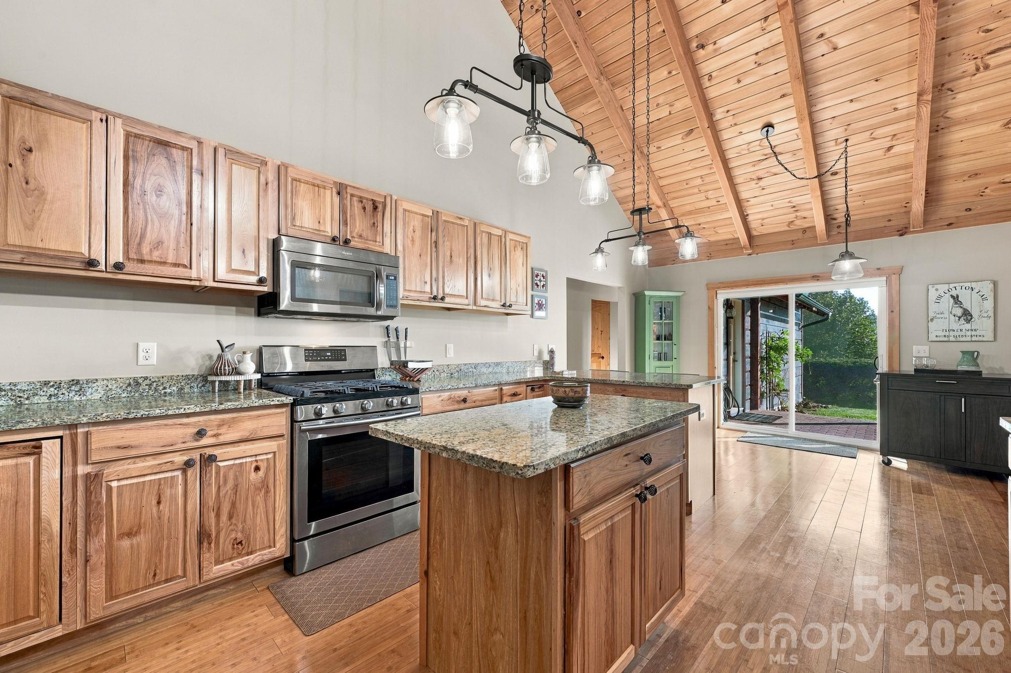598 Valle Meadows Trail Property Photo 7