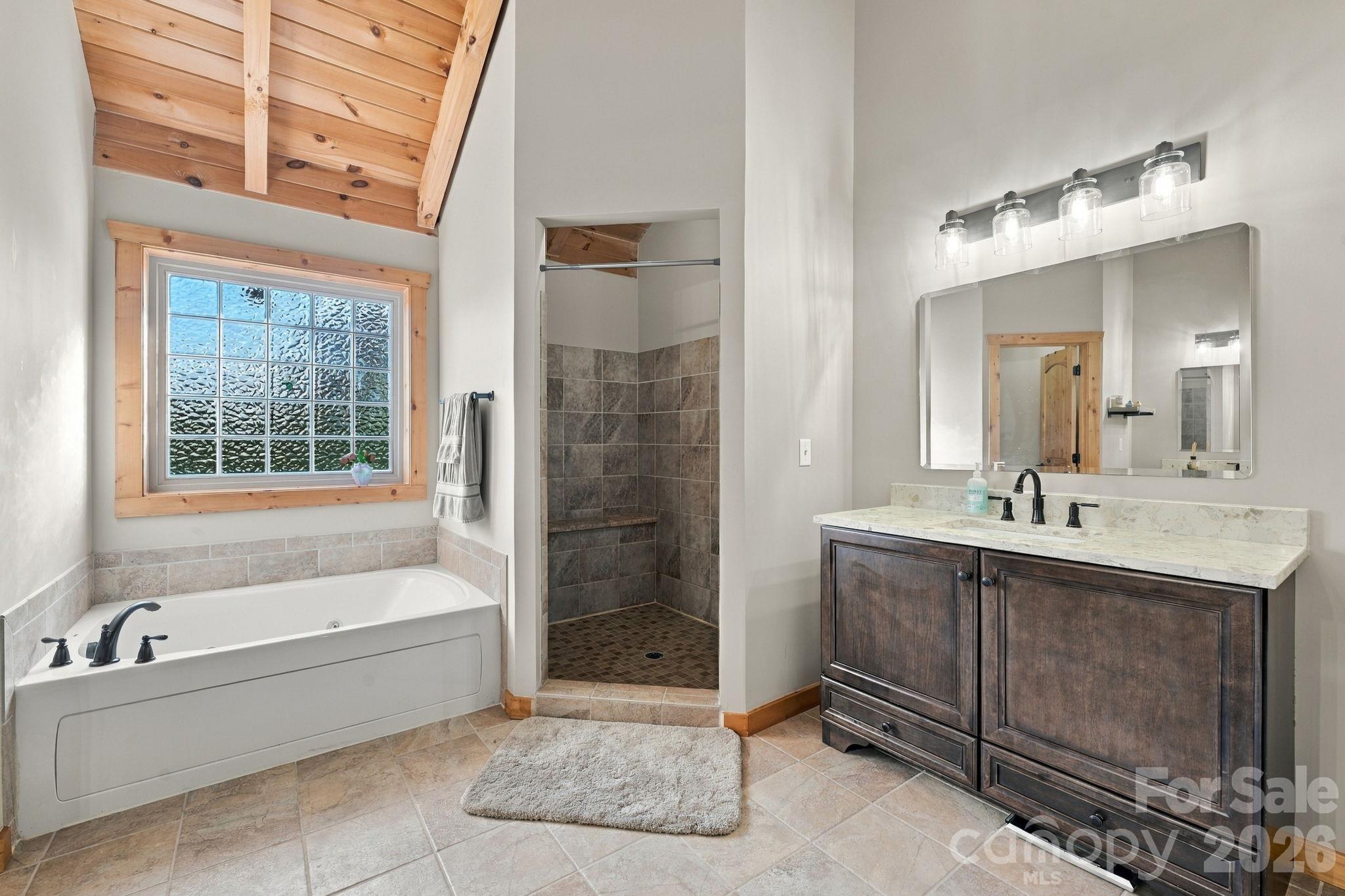 598 Valle Meadows Trail Property Photo 16