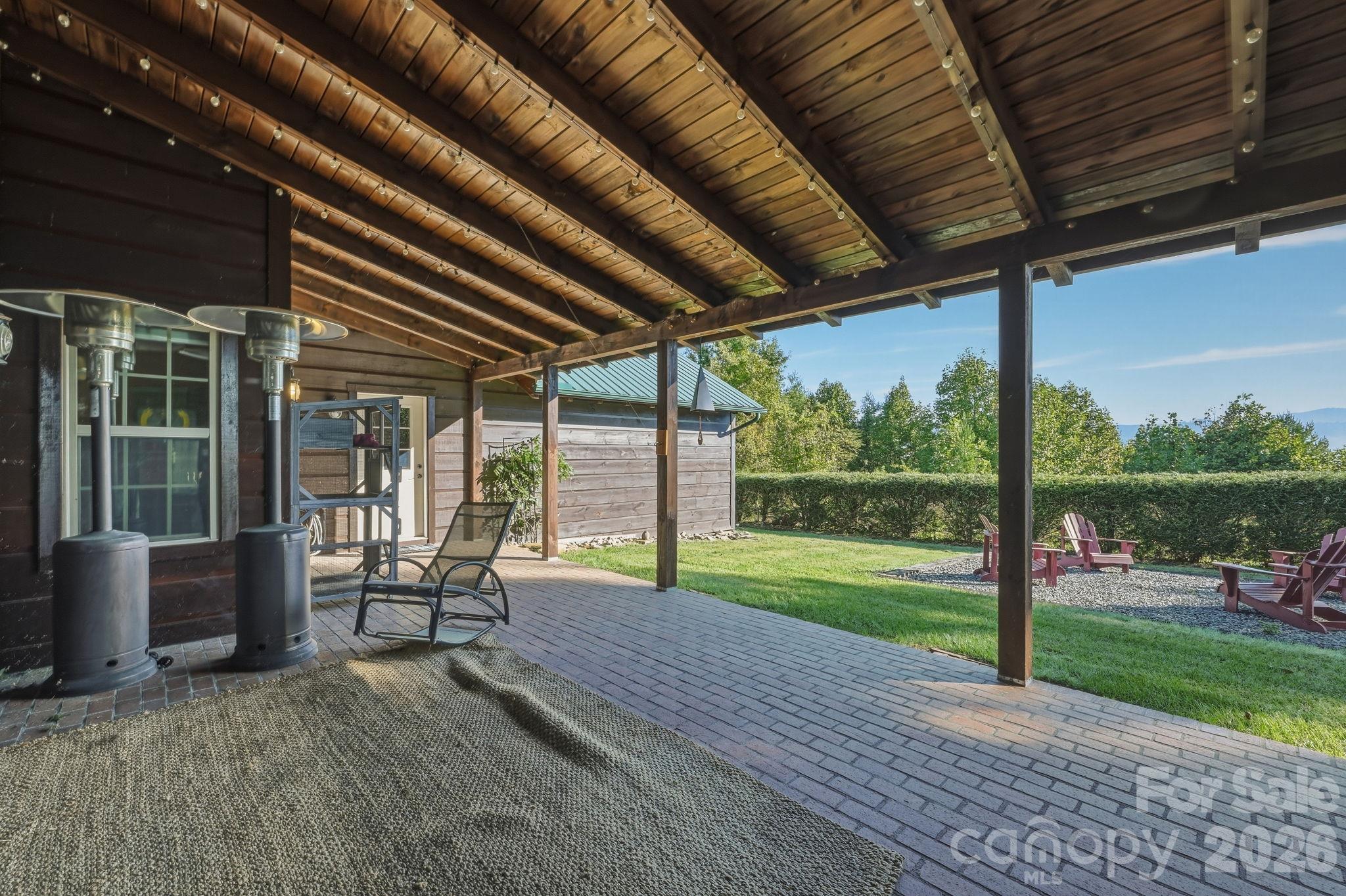 598 Valle Meadows Trail Property Photo 28