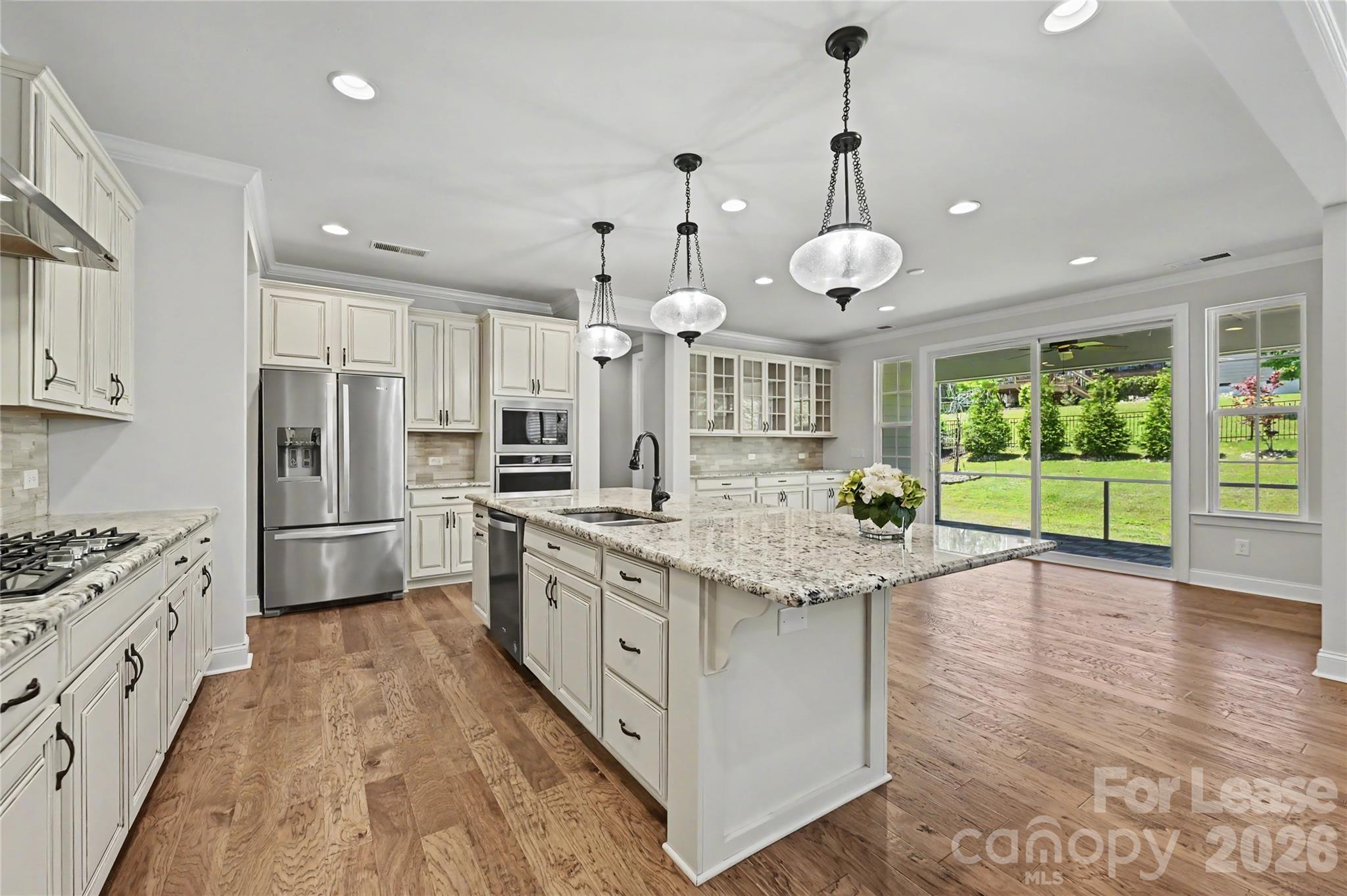 17306 Saranita Lane Property Photo 8