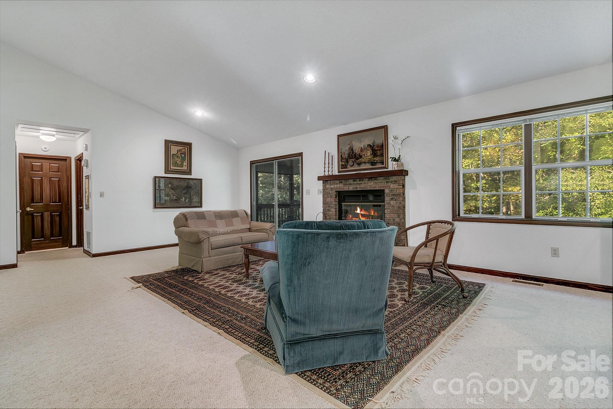 3111 Essex Path Property Photo 7
