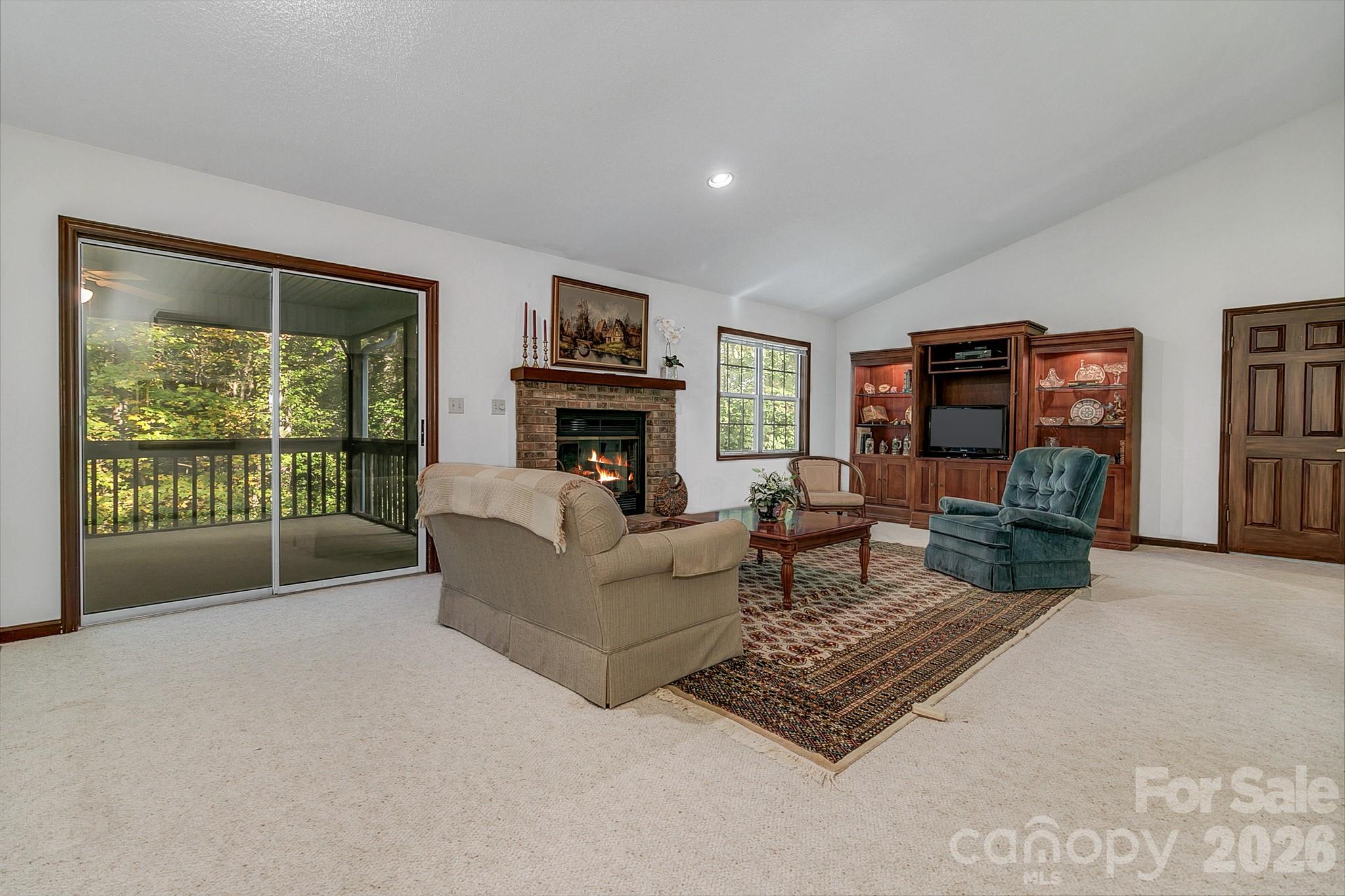 3111 Essex Path Property Photo 9