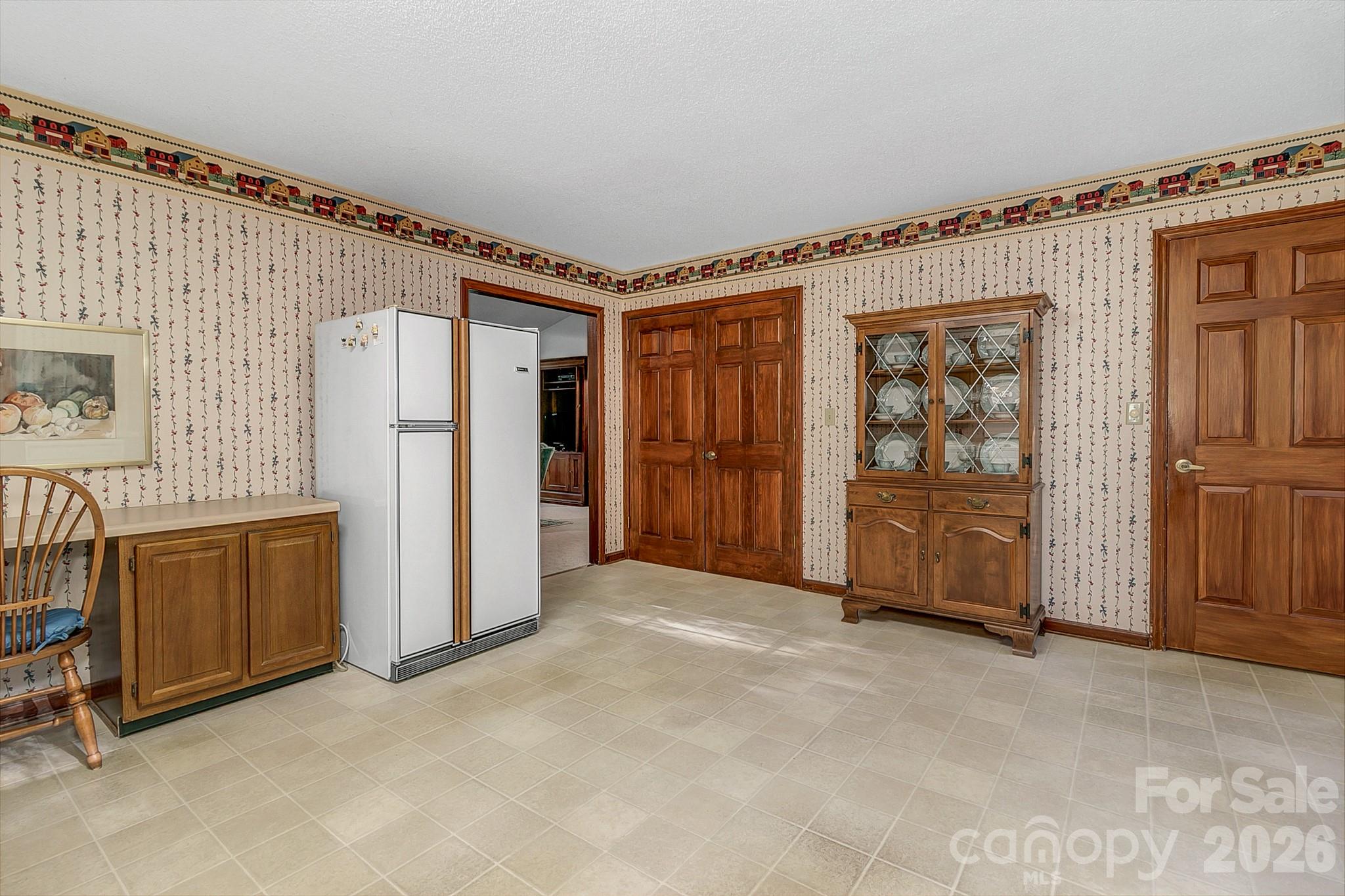 3111 Essex Path Property Photo 11