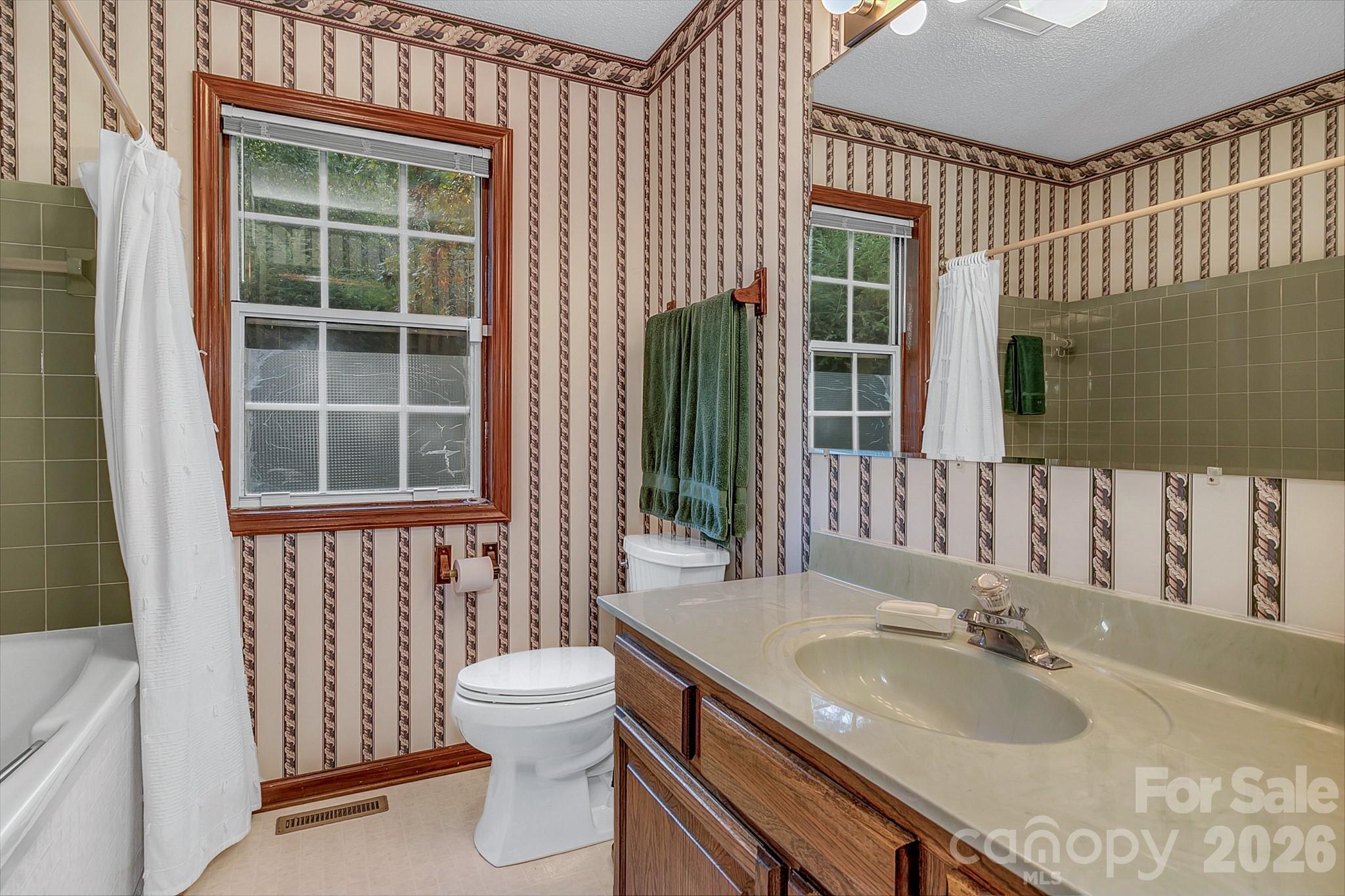 3111 Essex Path Property Photo 20