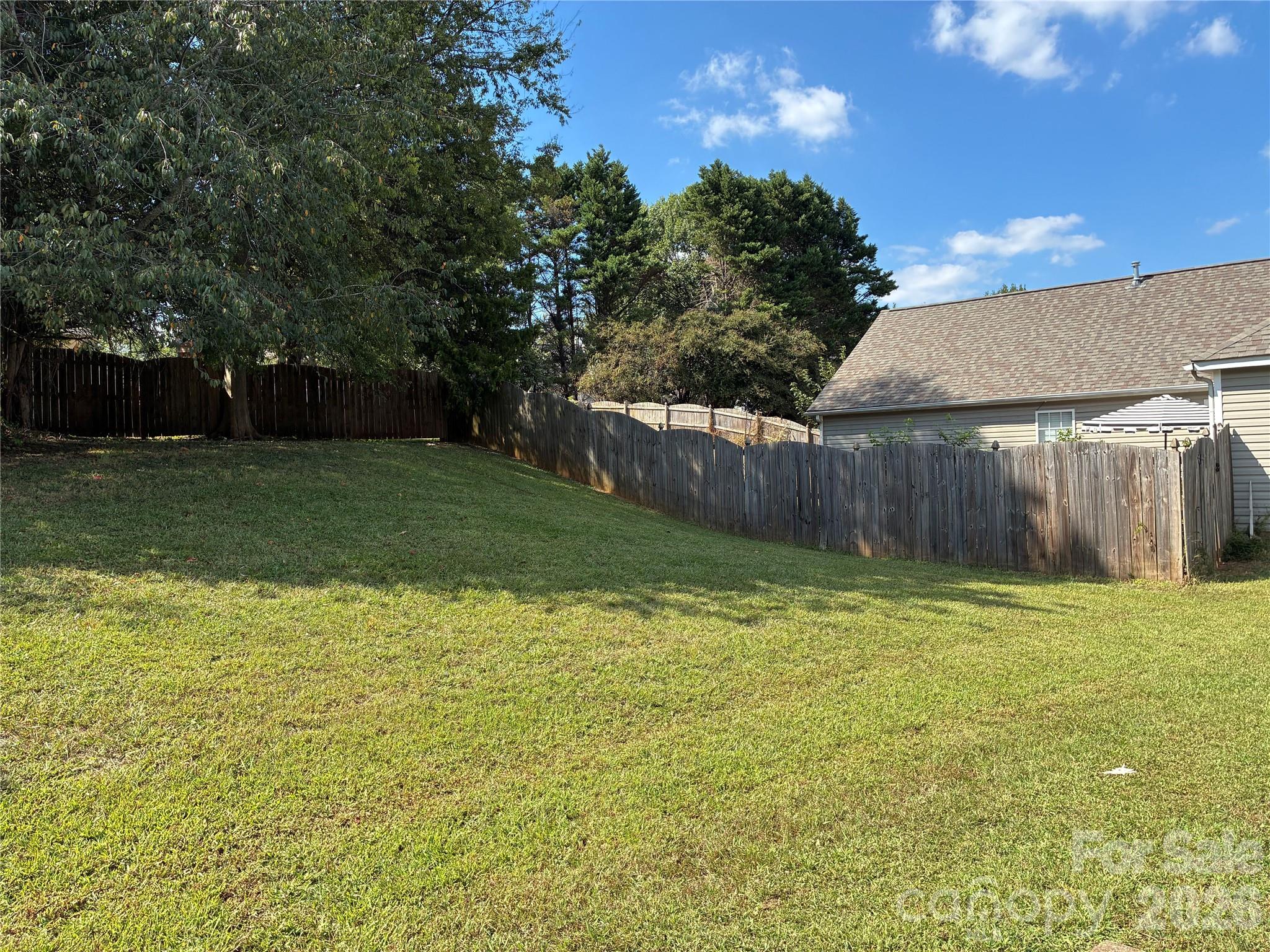 5305 Starflower Drive Property Photo 16
