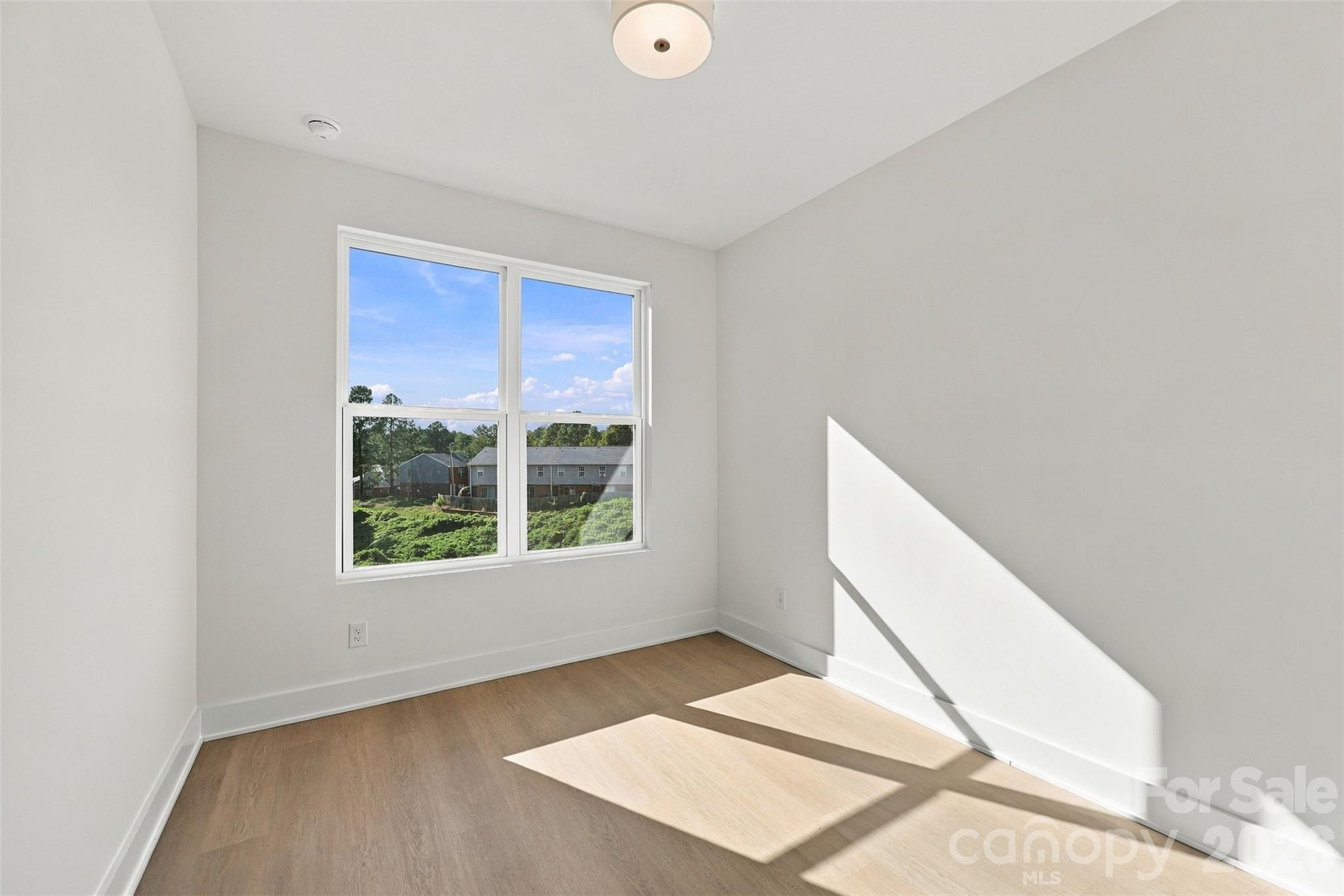 606 N Broad Street Property Photo 31