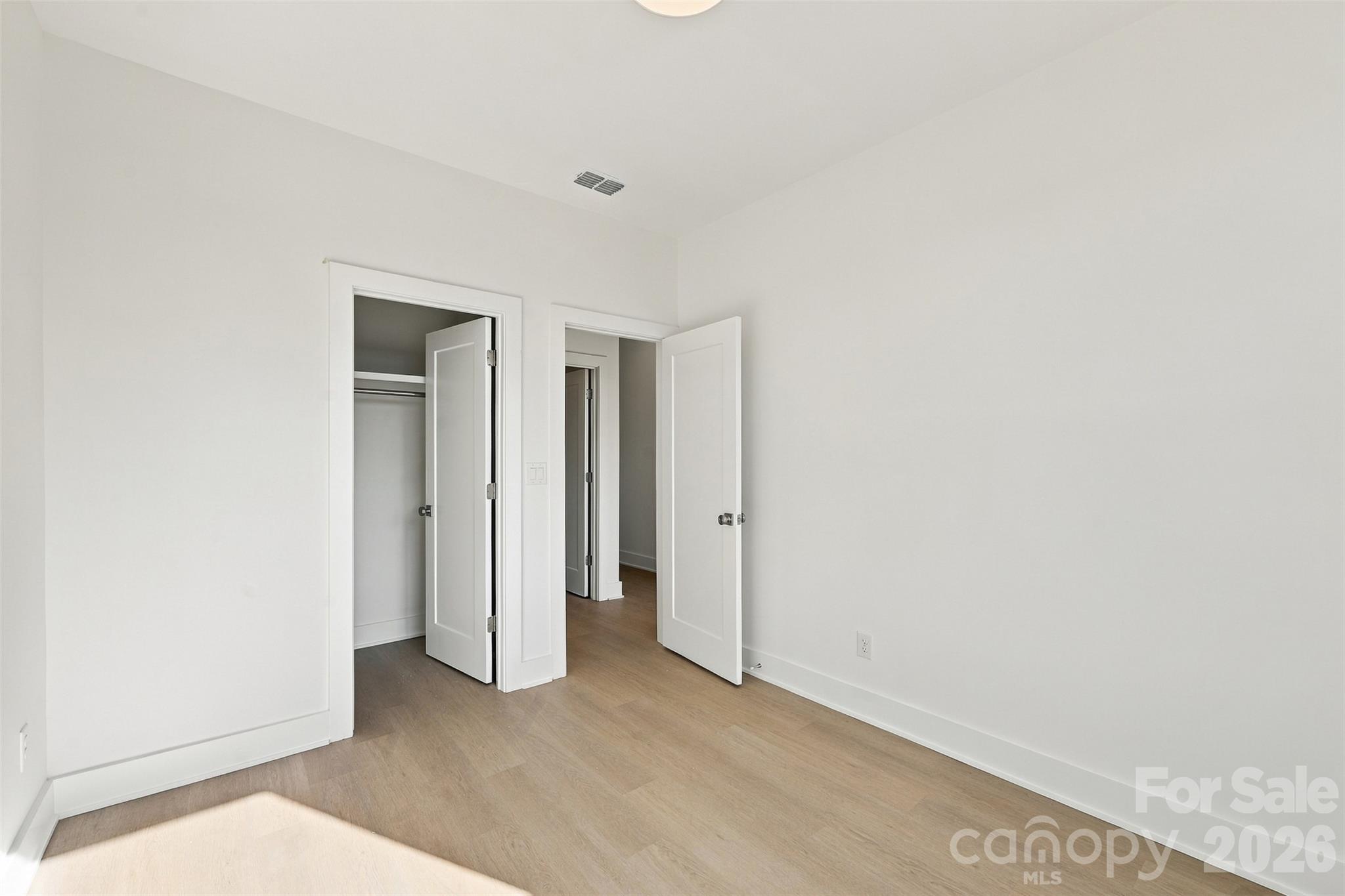 606 N Broad Street Property Photo 33