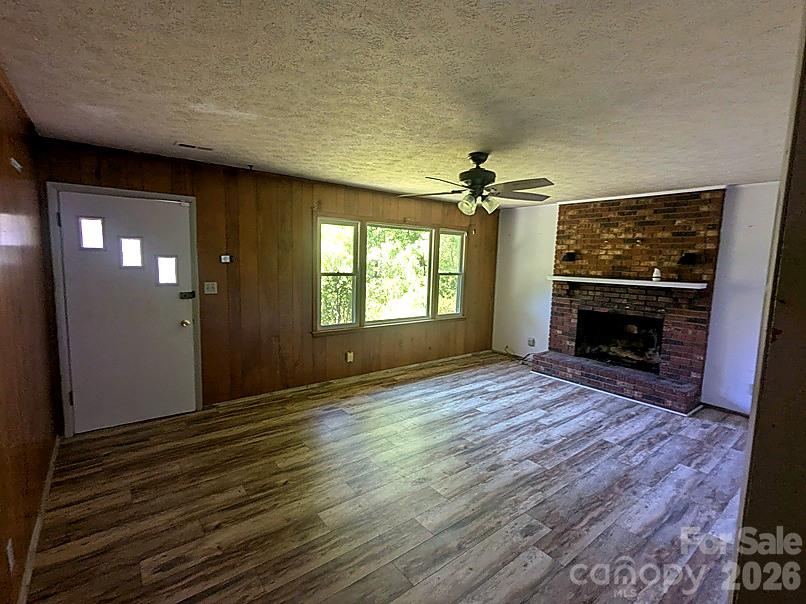 90 Pittman Road Property Photo 4