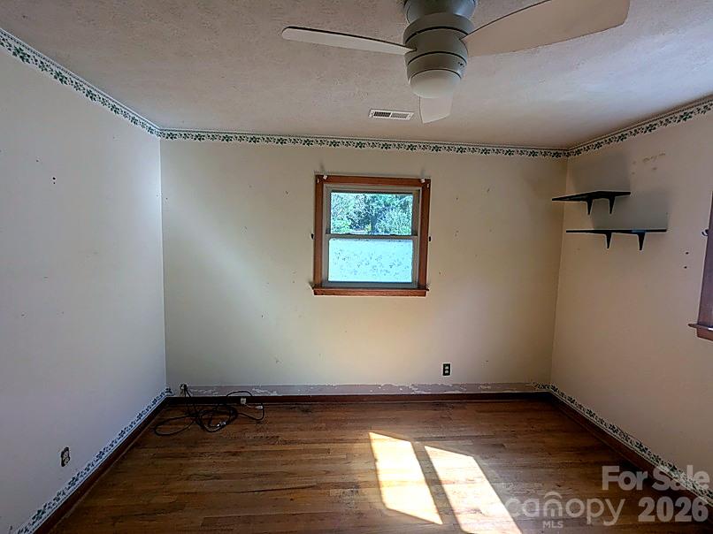90 Pittman Road Property Photo 12