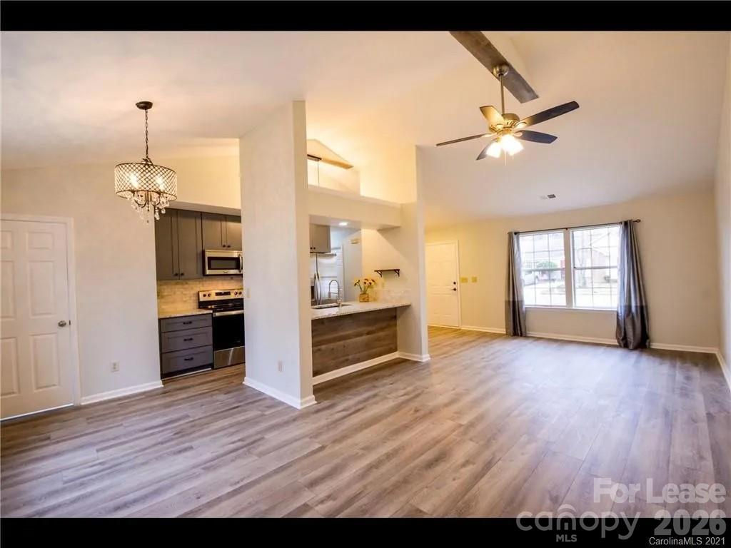 3203 Green Meadow Way Property Photo 2
