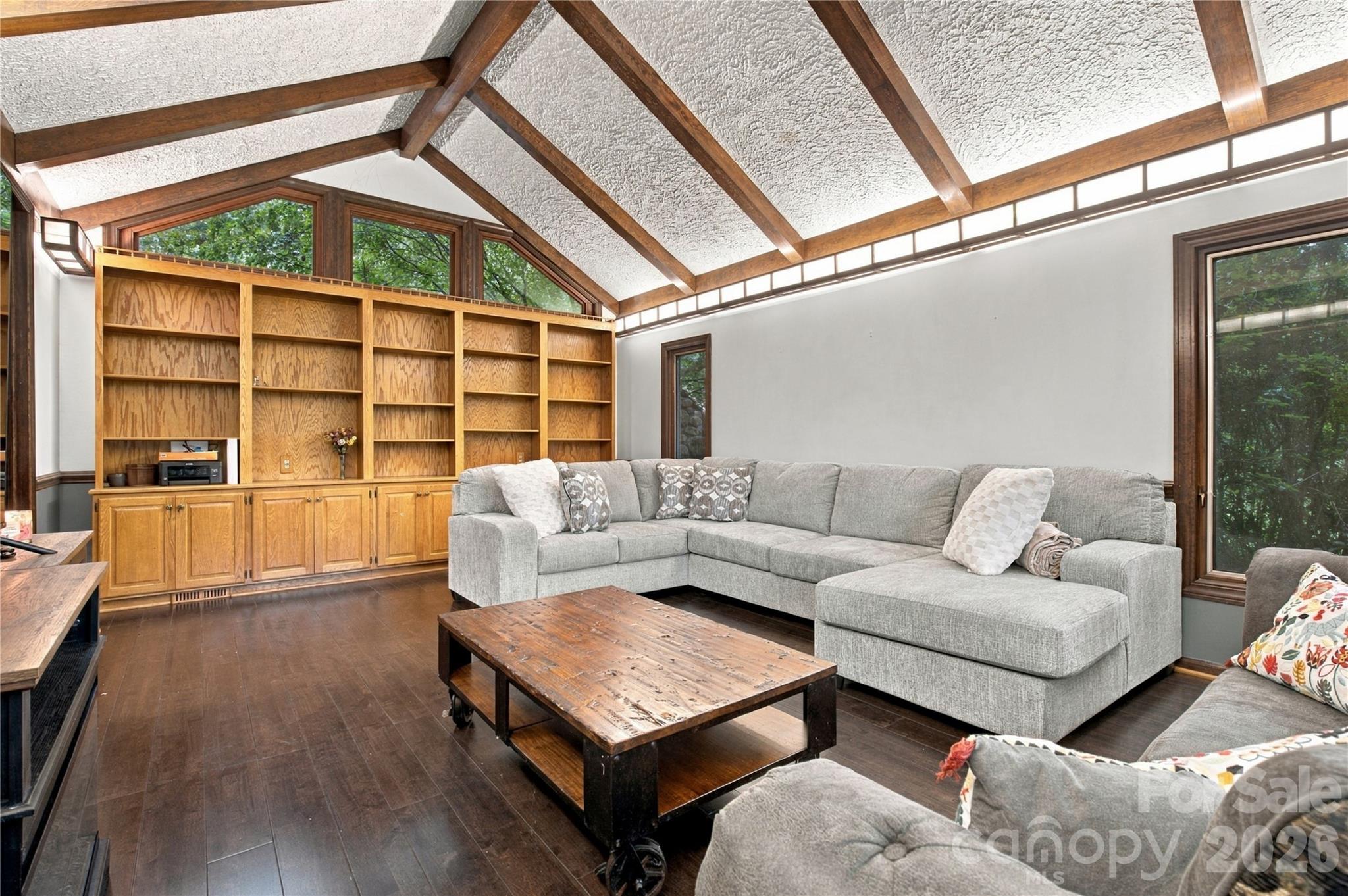 621 Georgia Avenue Property Photo 9