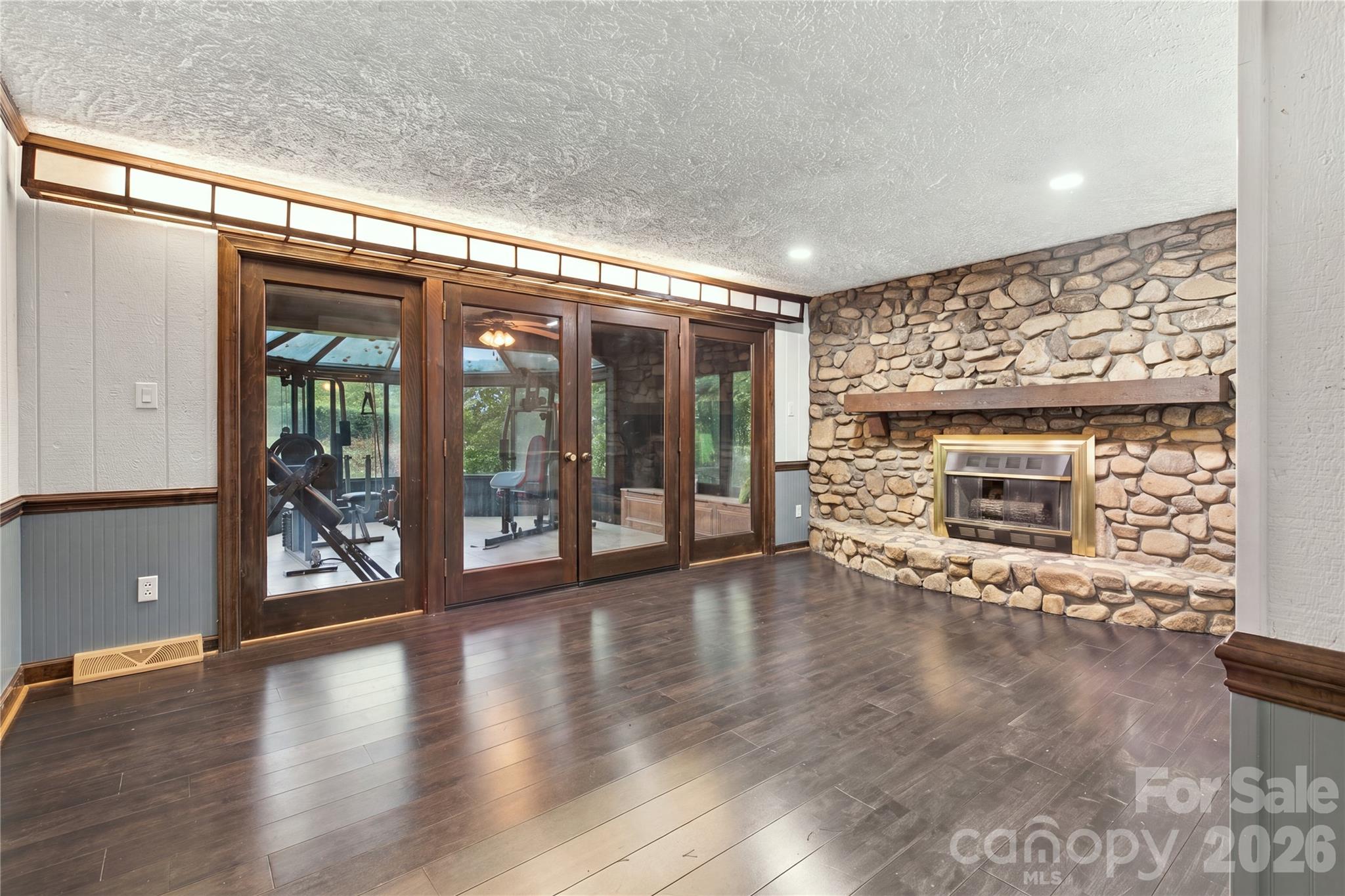 621 Georgia Avenue Property Photo 17