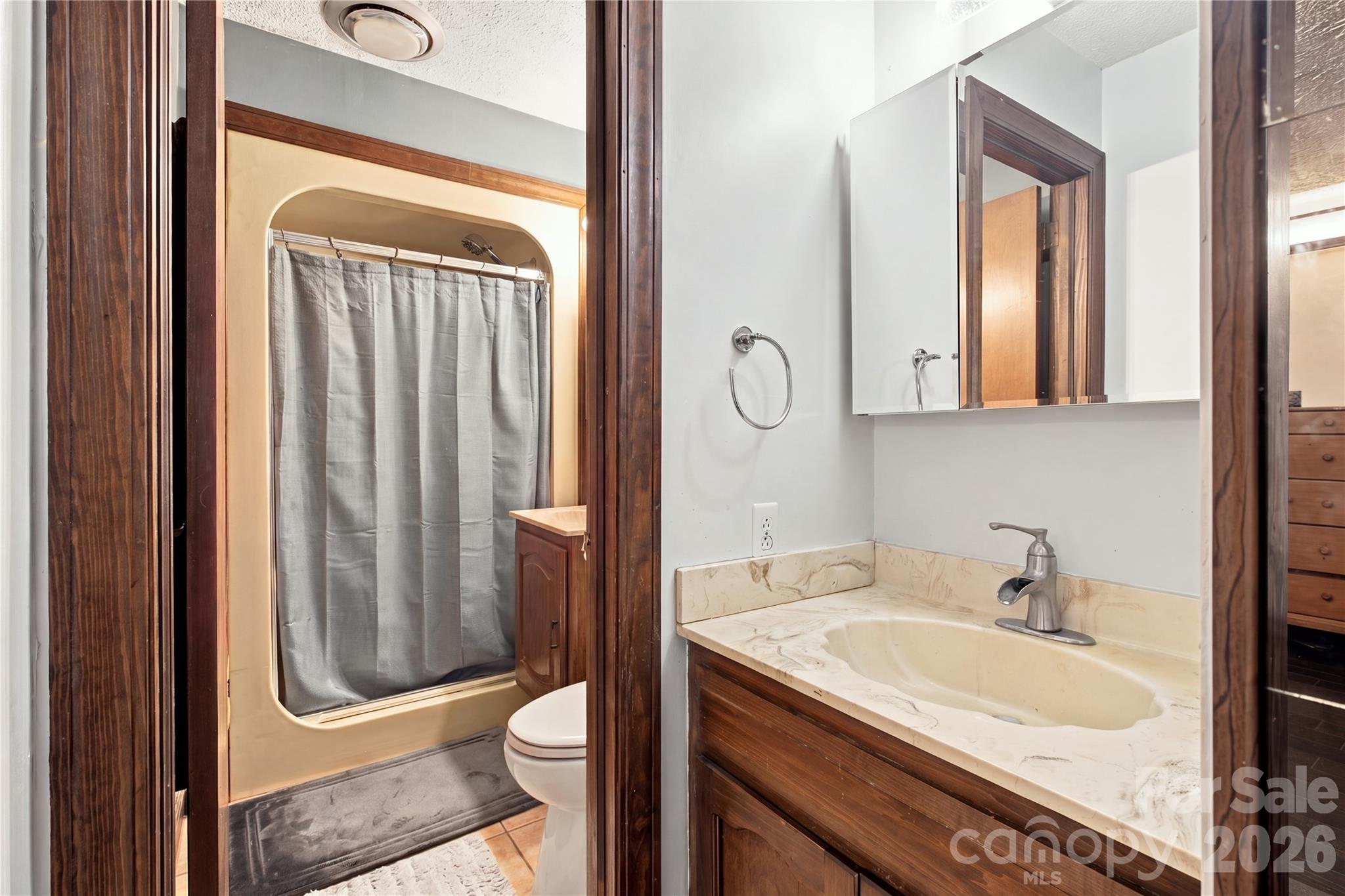 621 Georgia Avenue Property Photo 30