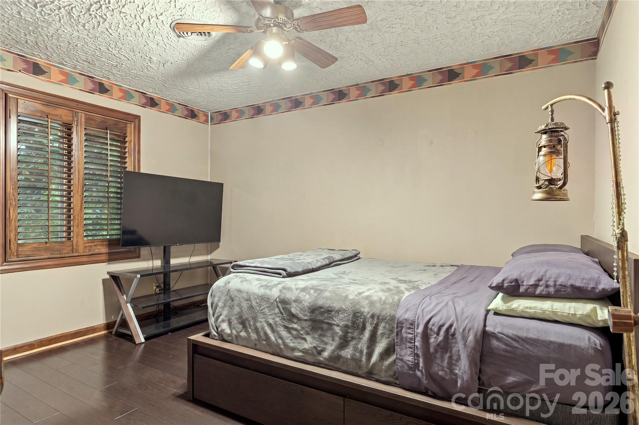 621 Georgia Avenue Property Photo 32