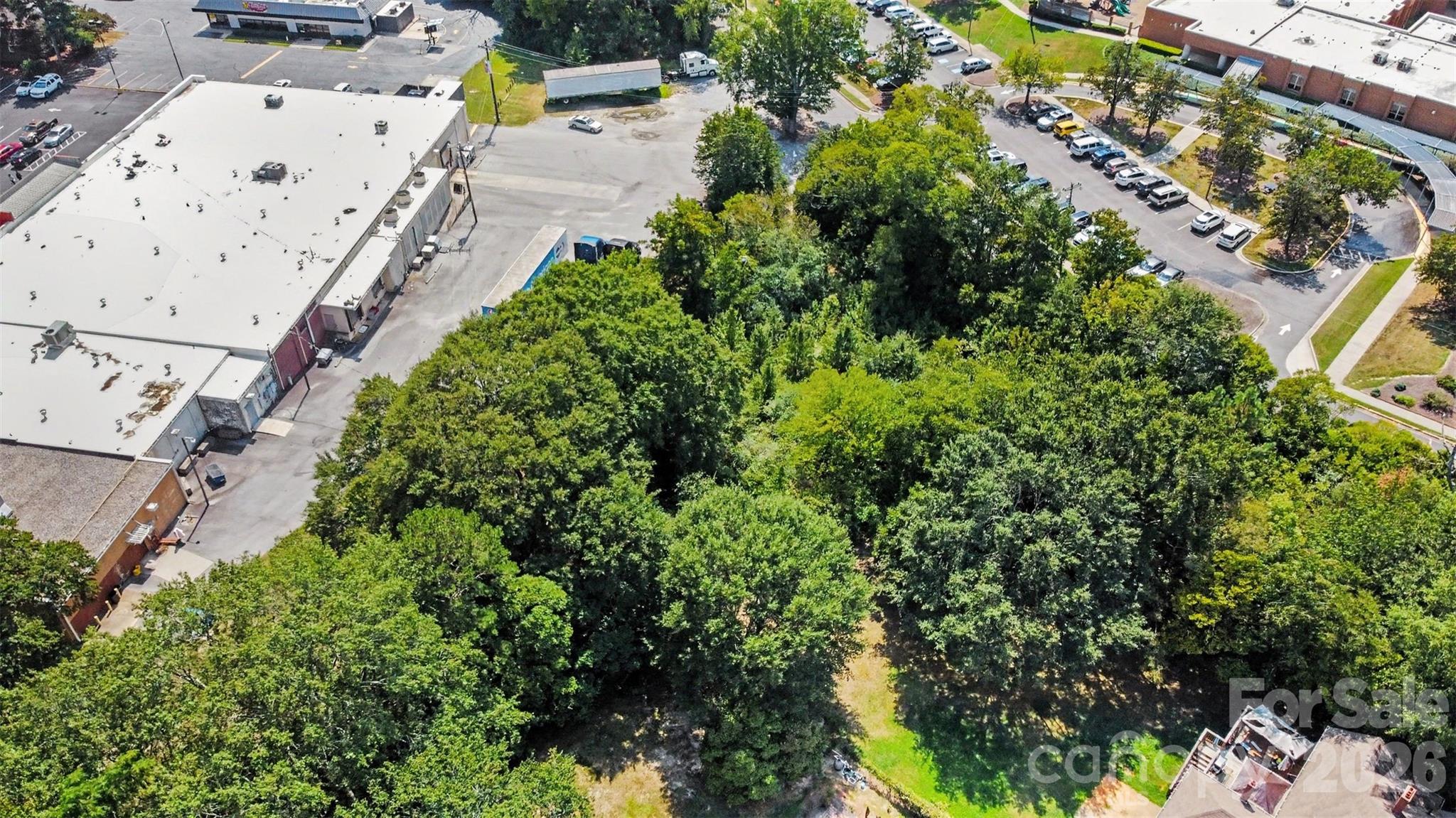 116 Calhoun Road Property Photo 4