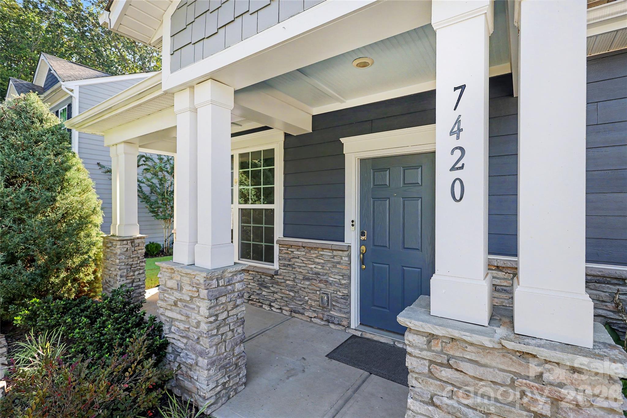 7420 Tullamore Glen Drive Property Photo 3