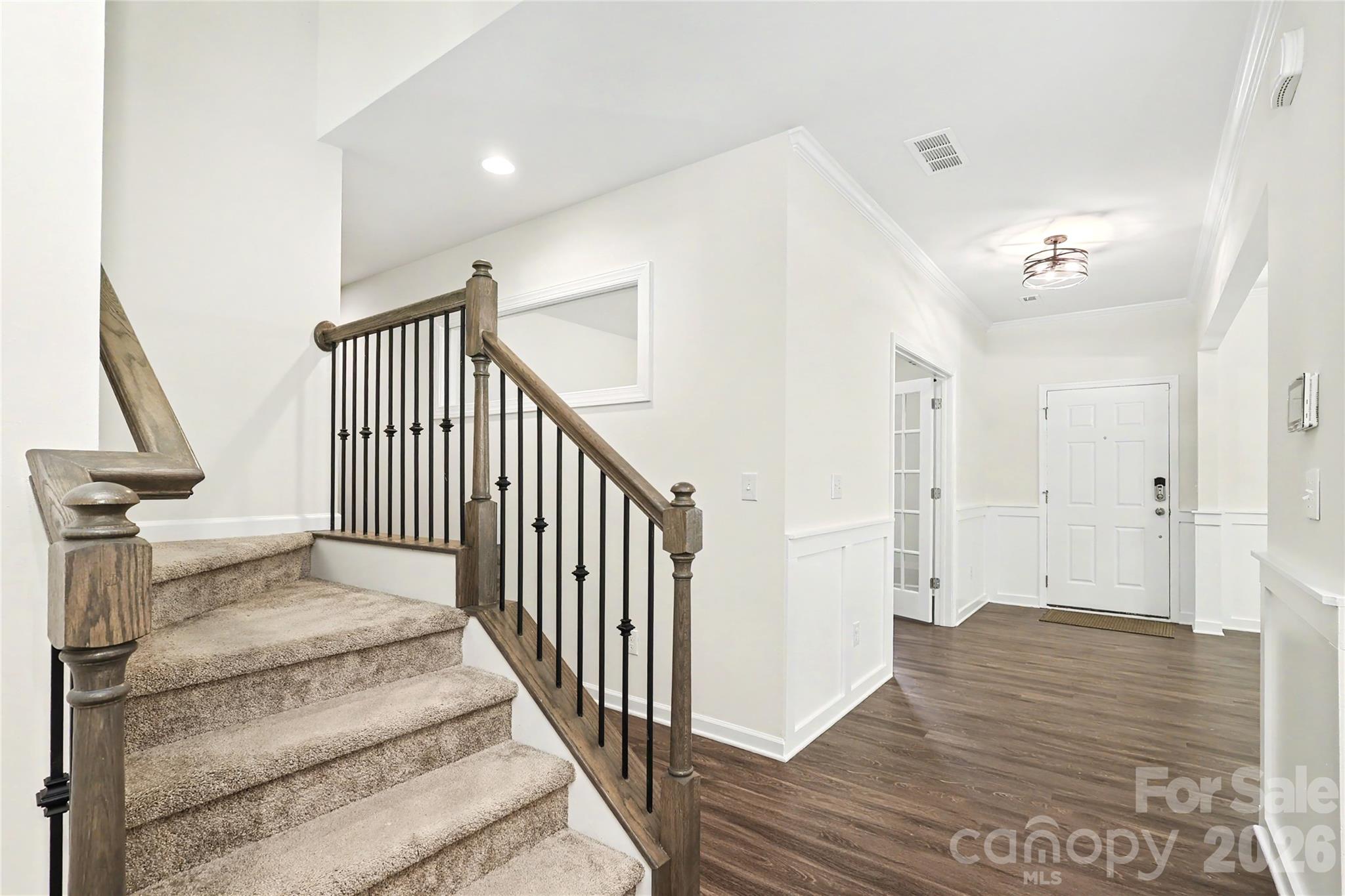 7420 Tullamore Glen Drive Property Photo 4