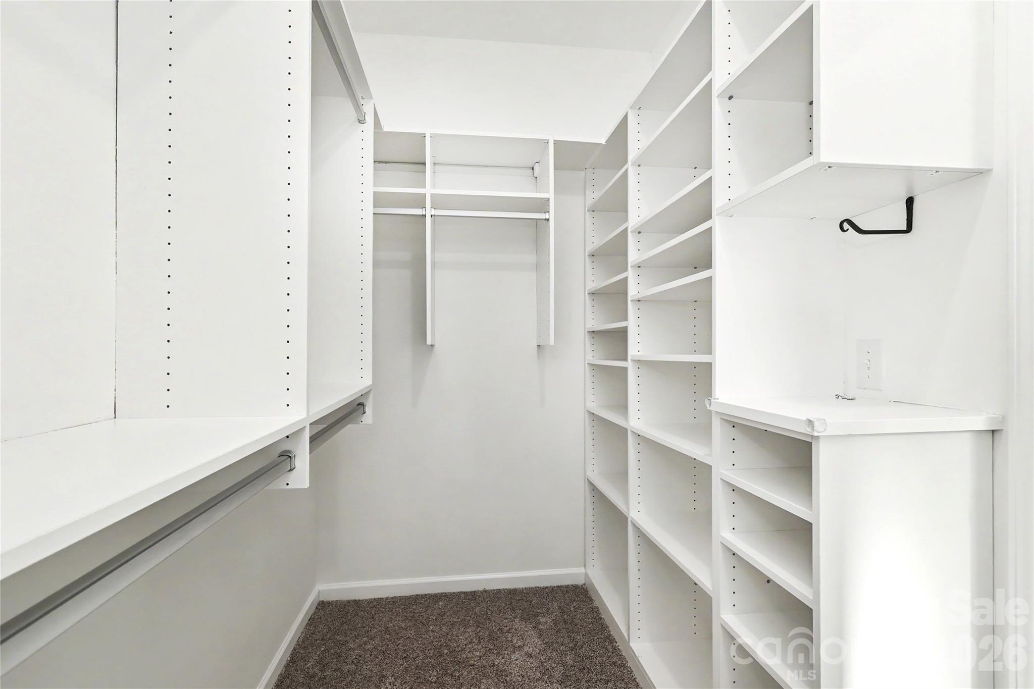 7420 Tullamore Glen Drive Property Photo 20