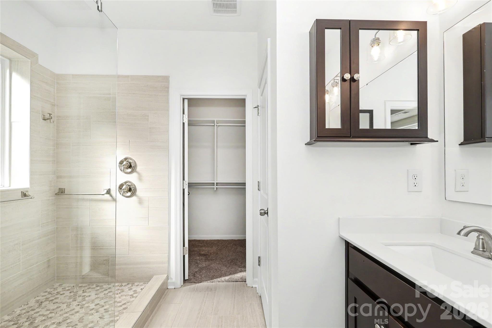 7420 Tullamore Glen Drive Property Photo 24