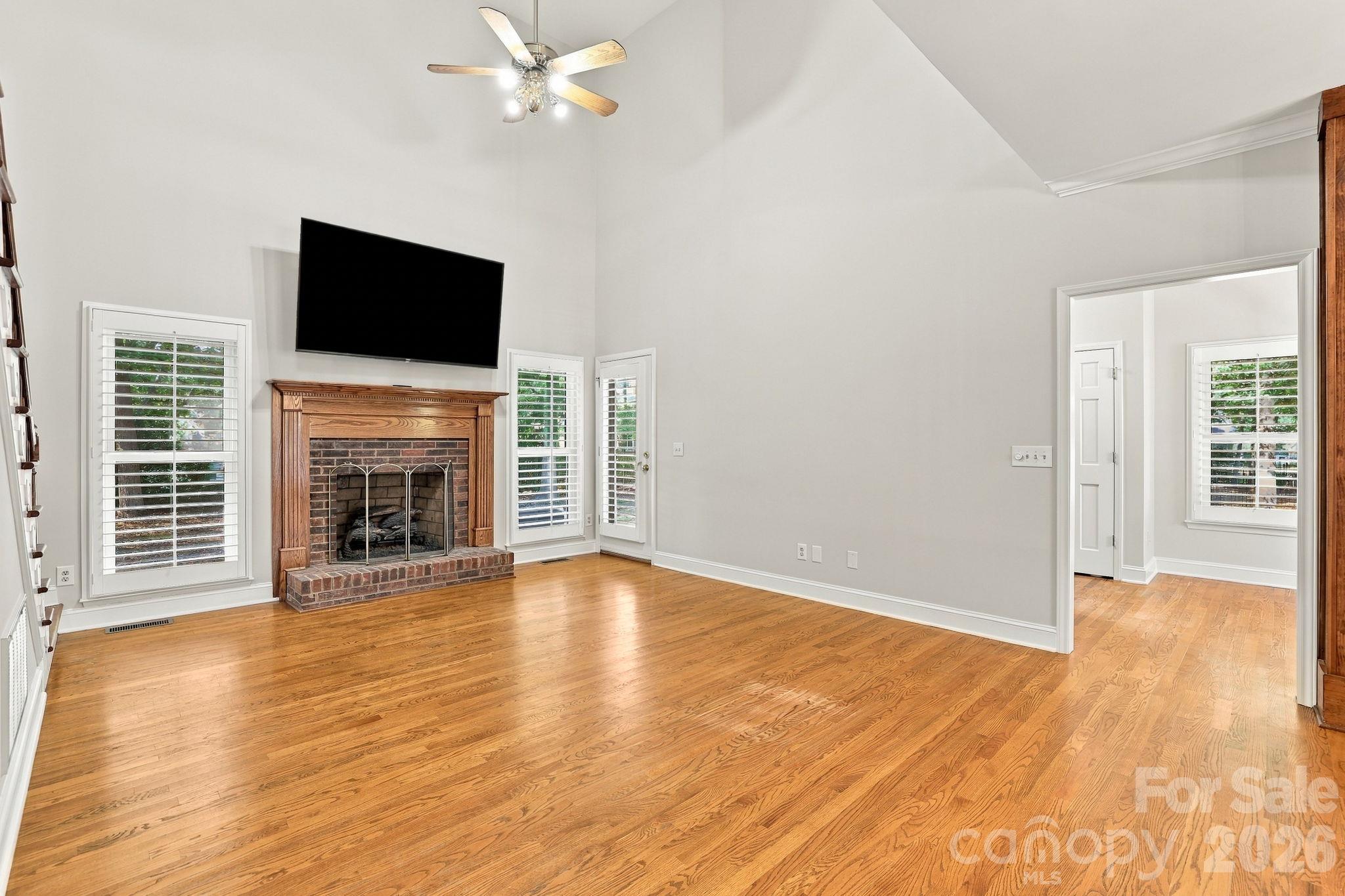 1471 Porch Swing Lane Property Photo 21