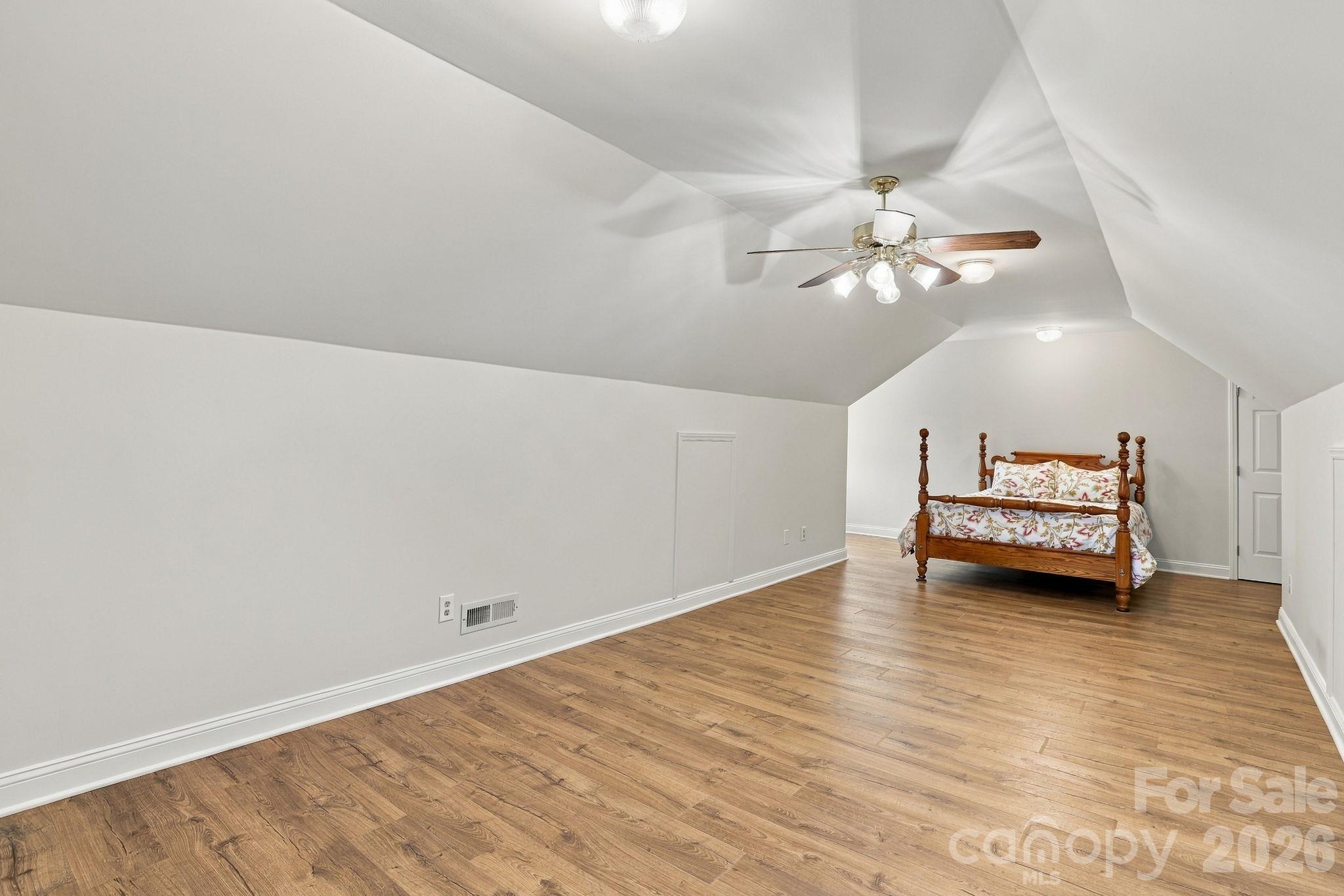 1471 Porch Swing Lane Property Photo 25