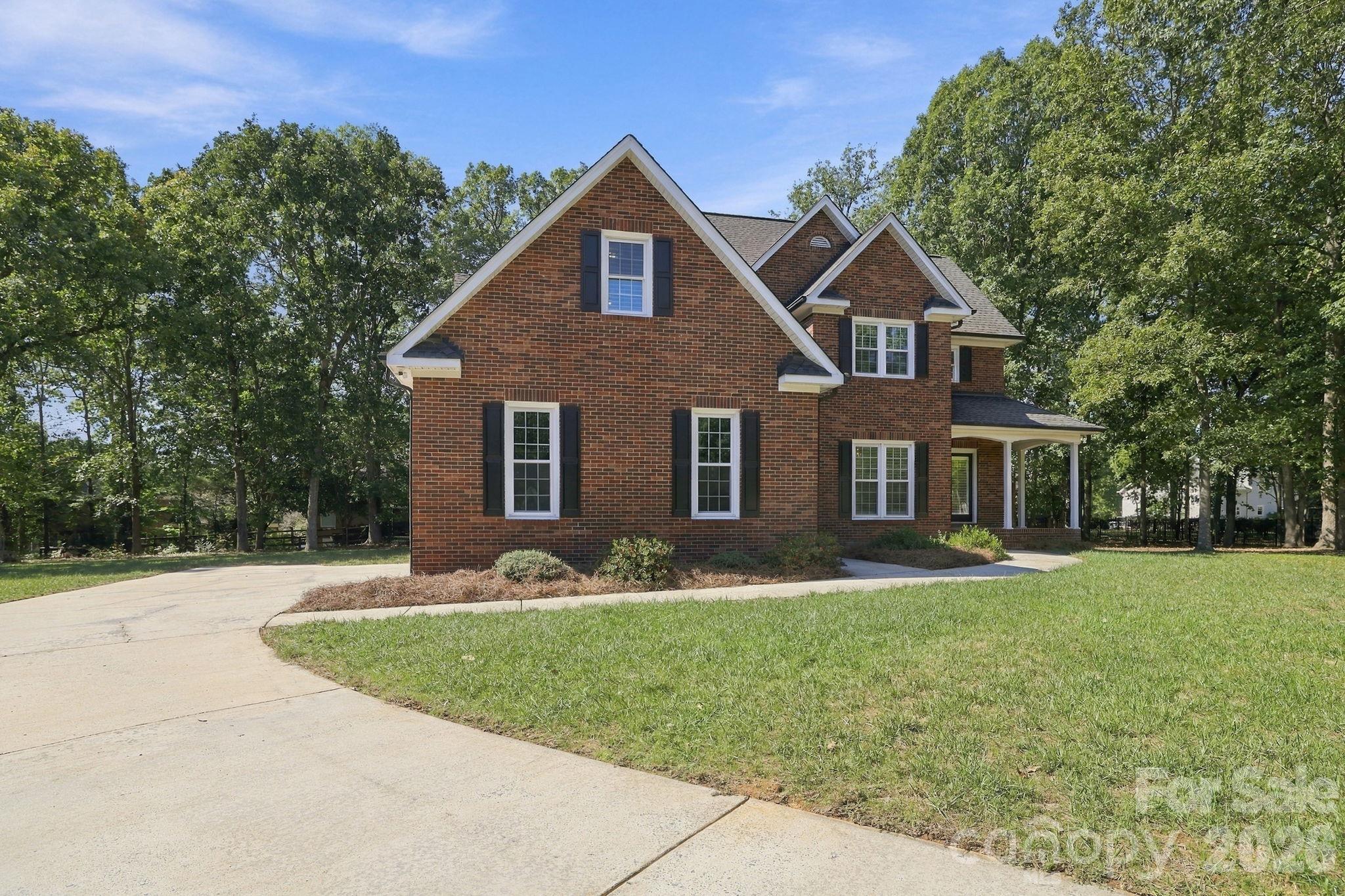1471 Porch Swing Lane Property Photo 34