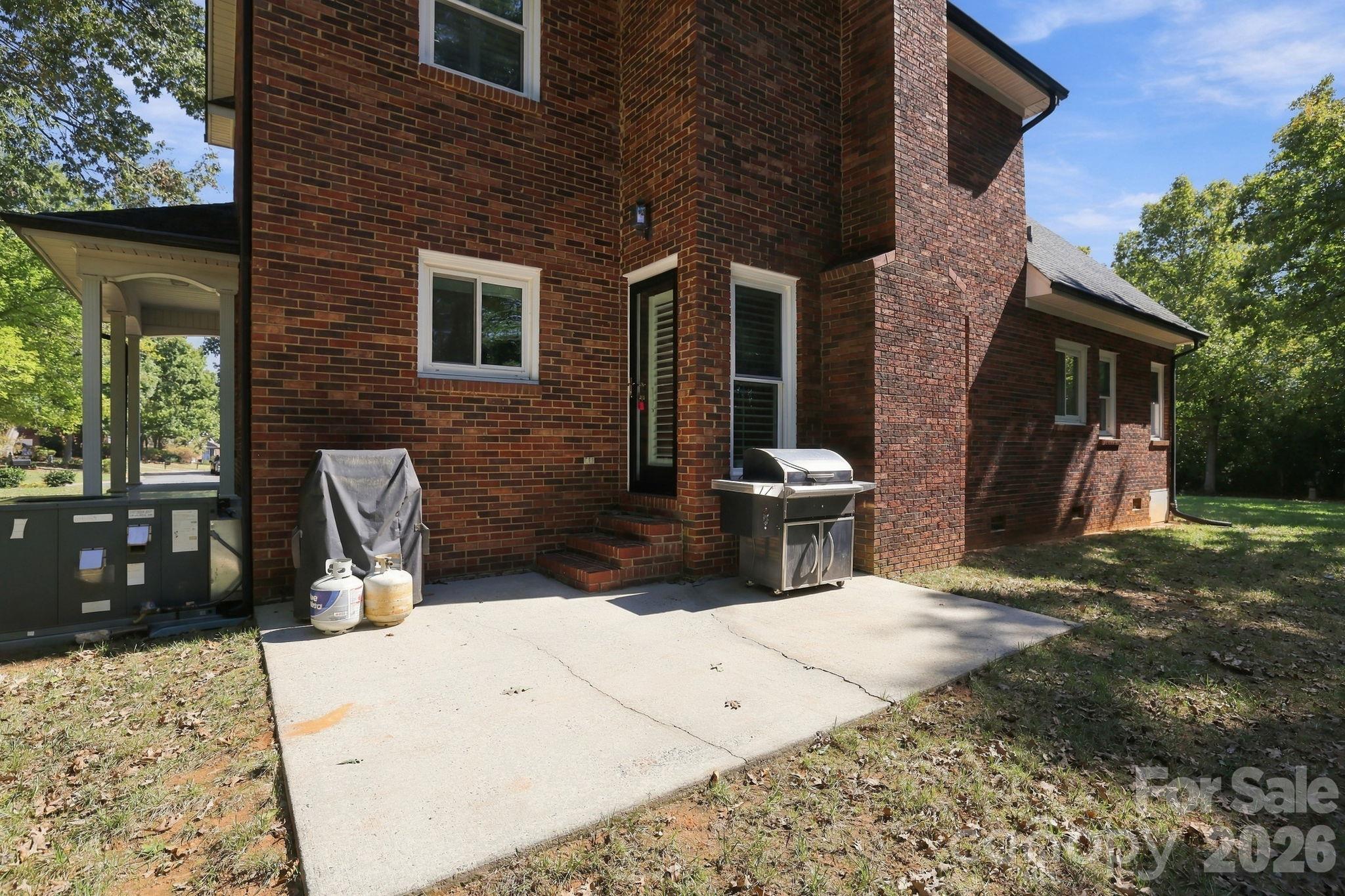 1471 Porch Swing Lane Property Photo 38