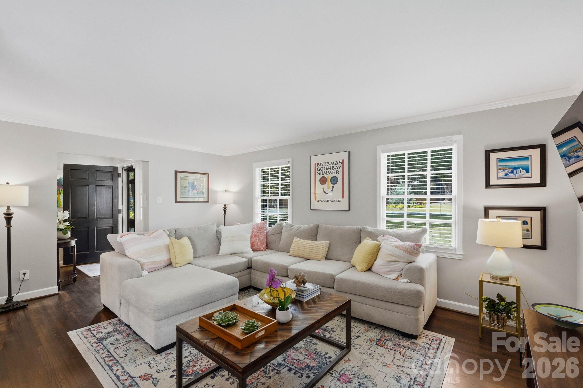 3745 Severn Avenue Property Photo 6