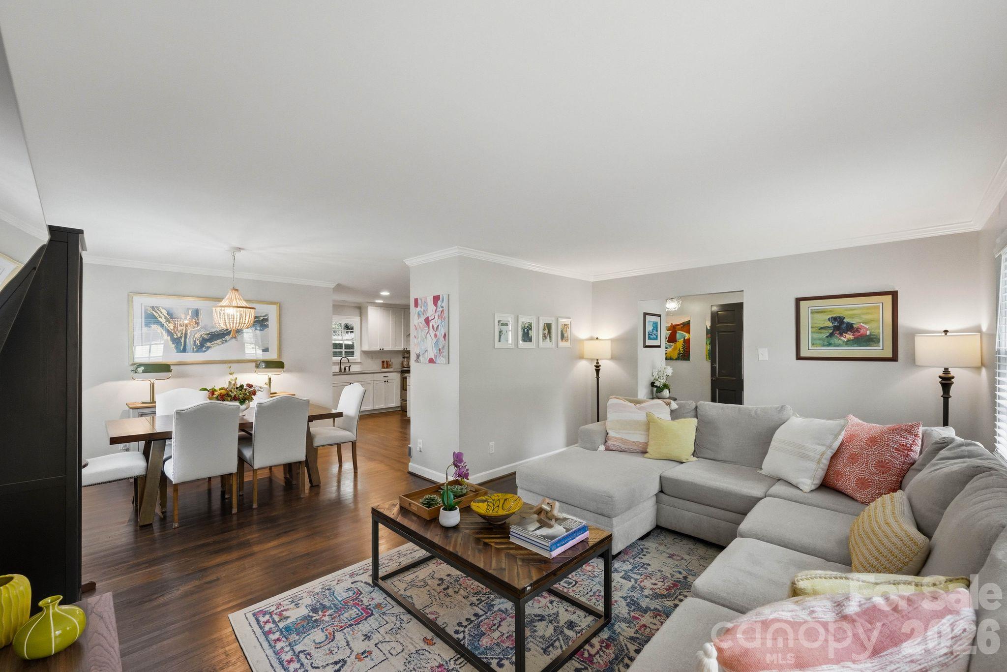 3745 Severn Avenue Property Photo 11