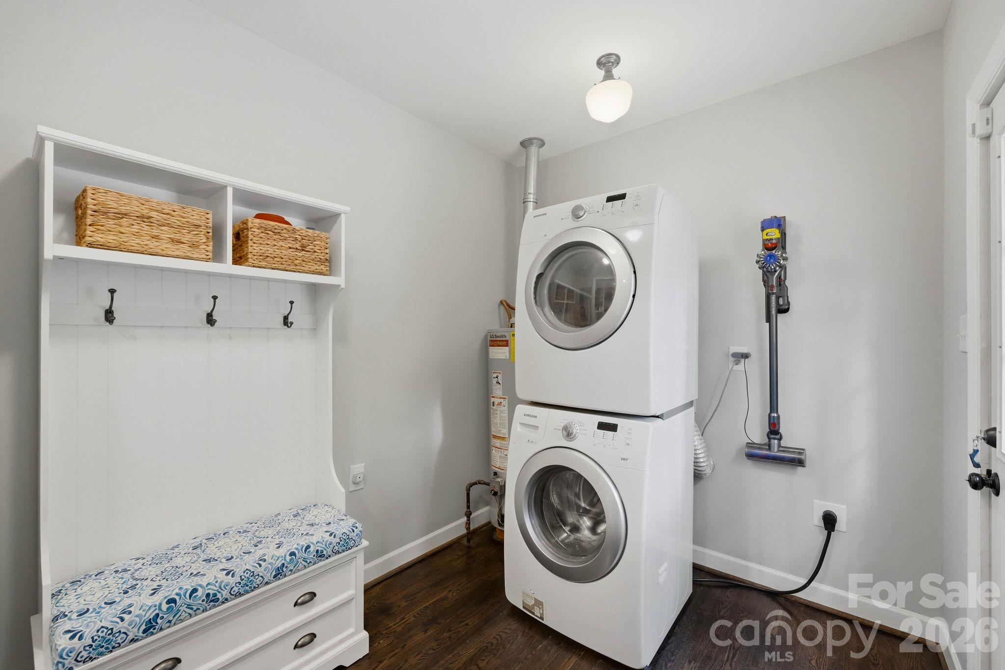 3745 Severn Avenue Property Photo 21