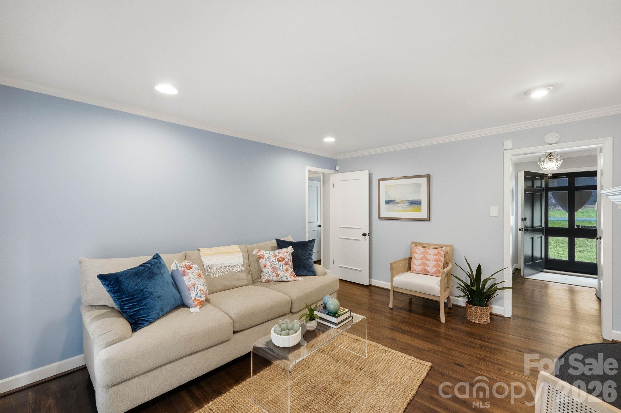 3745 Severn Avenue Property Photo 25