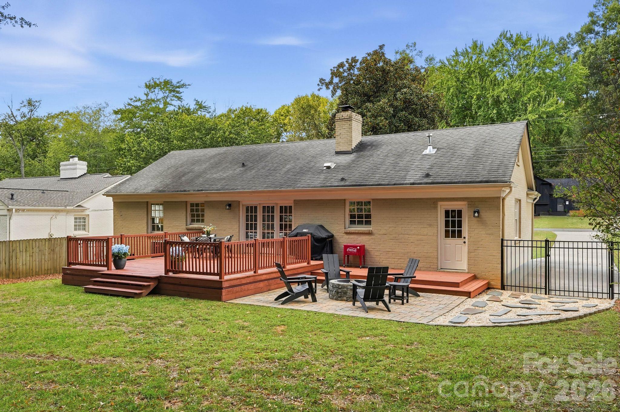 3745 Severn Avenue Property Photo 32