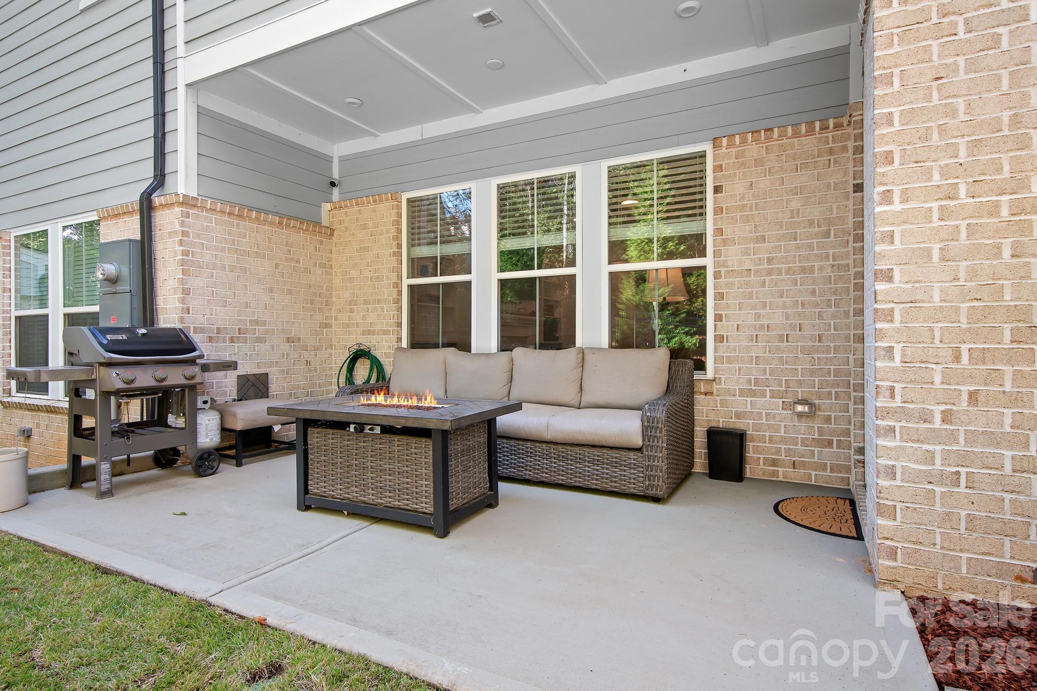 3225 Everly Enclave Way Property Photo 17