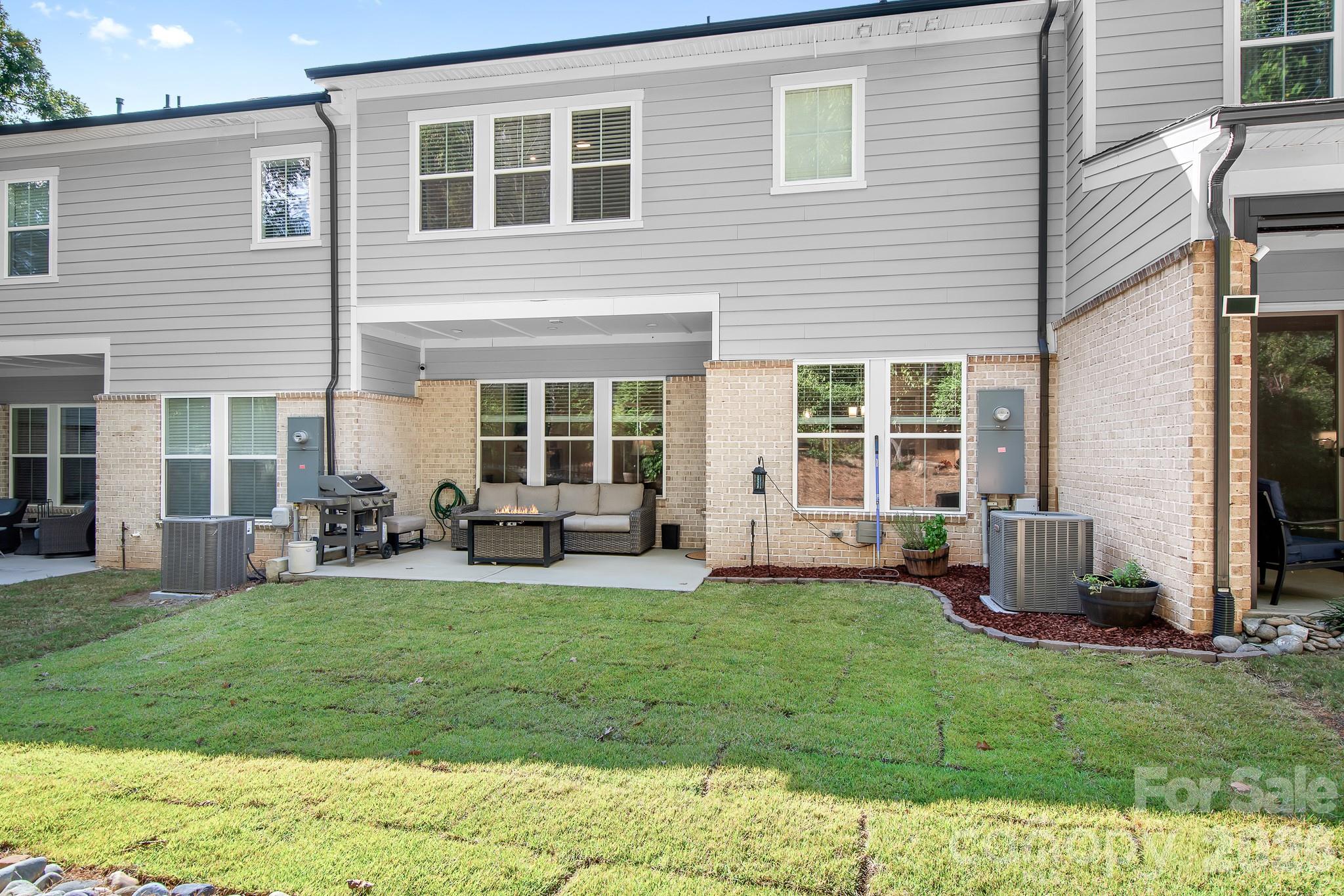 3225 Everly Enclave Way Property Photo 19