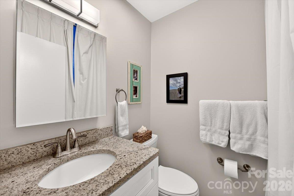 300 E Park Avenue 30 Property Photo 19