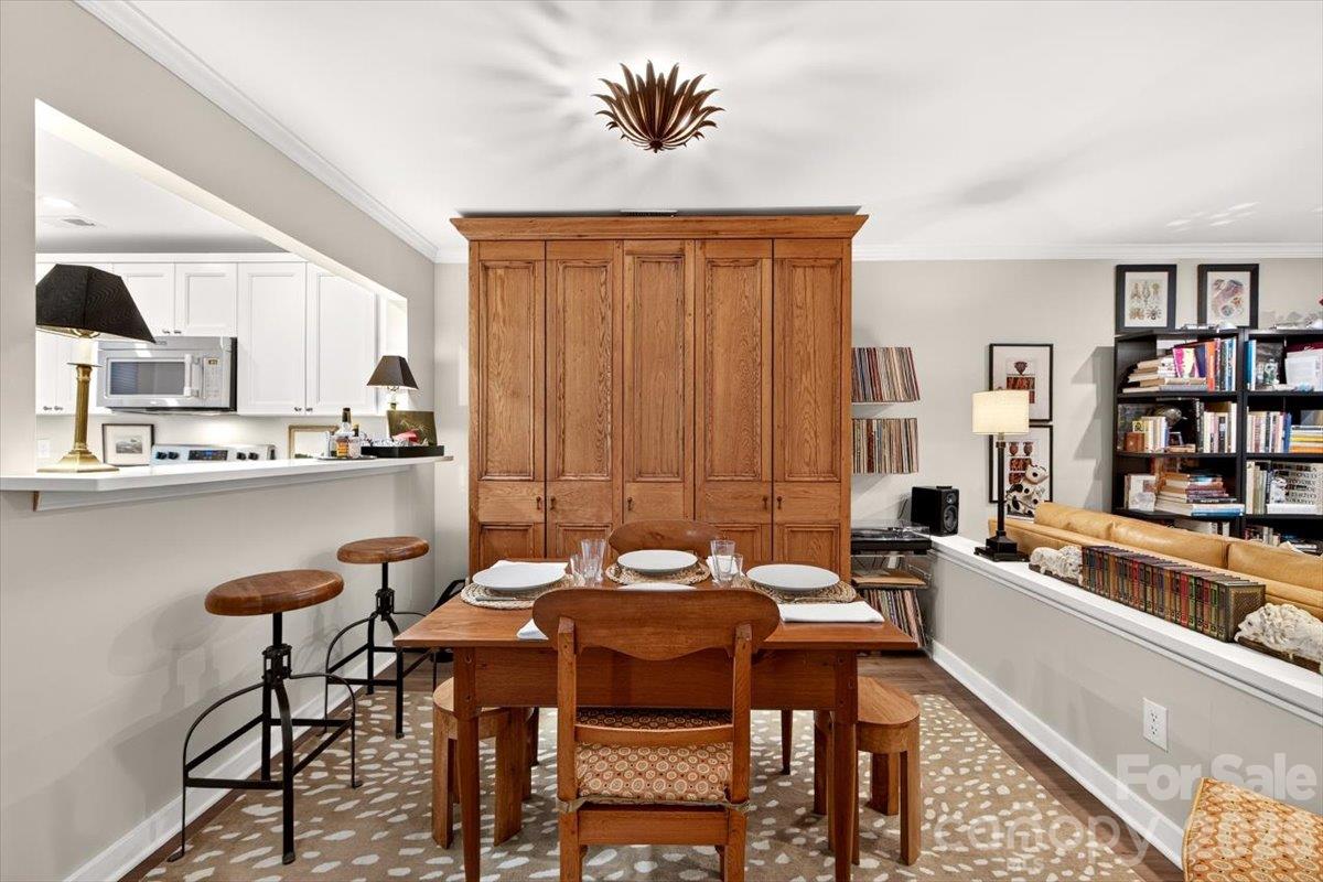 300 E Park Avenue 30 Property Photo 23