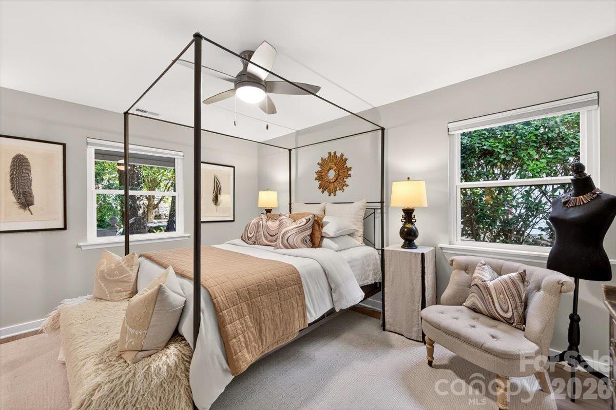 300 E Park Avenue 30 Property Photo 32