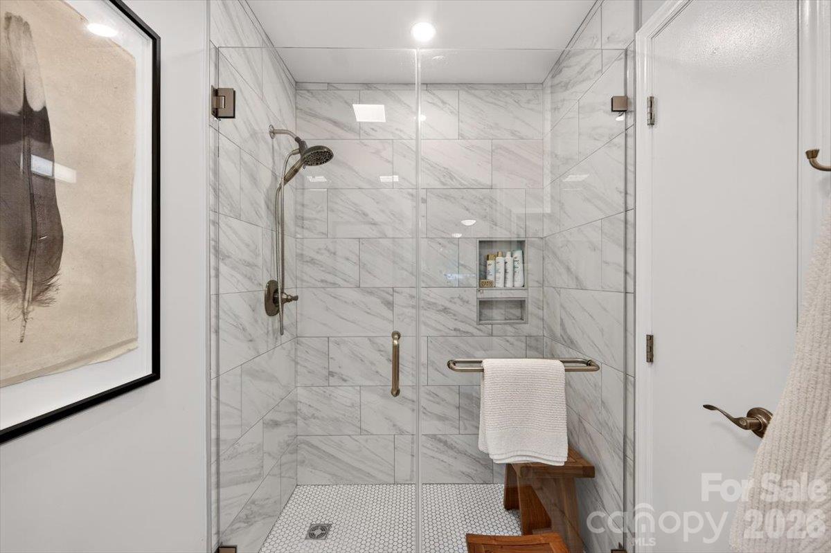 300 E Park Avenue 30 Property Photo 35