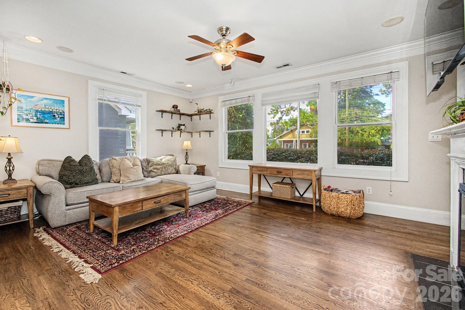 3610 Oakwood Avenue Property Photo 7
